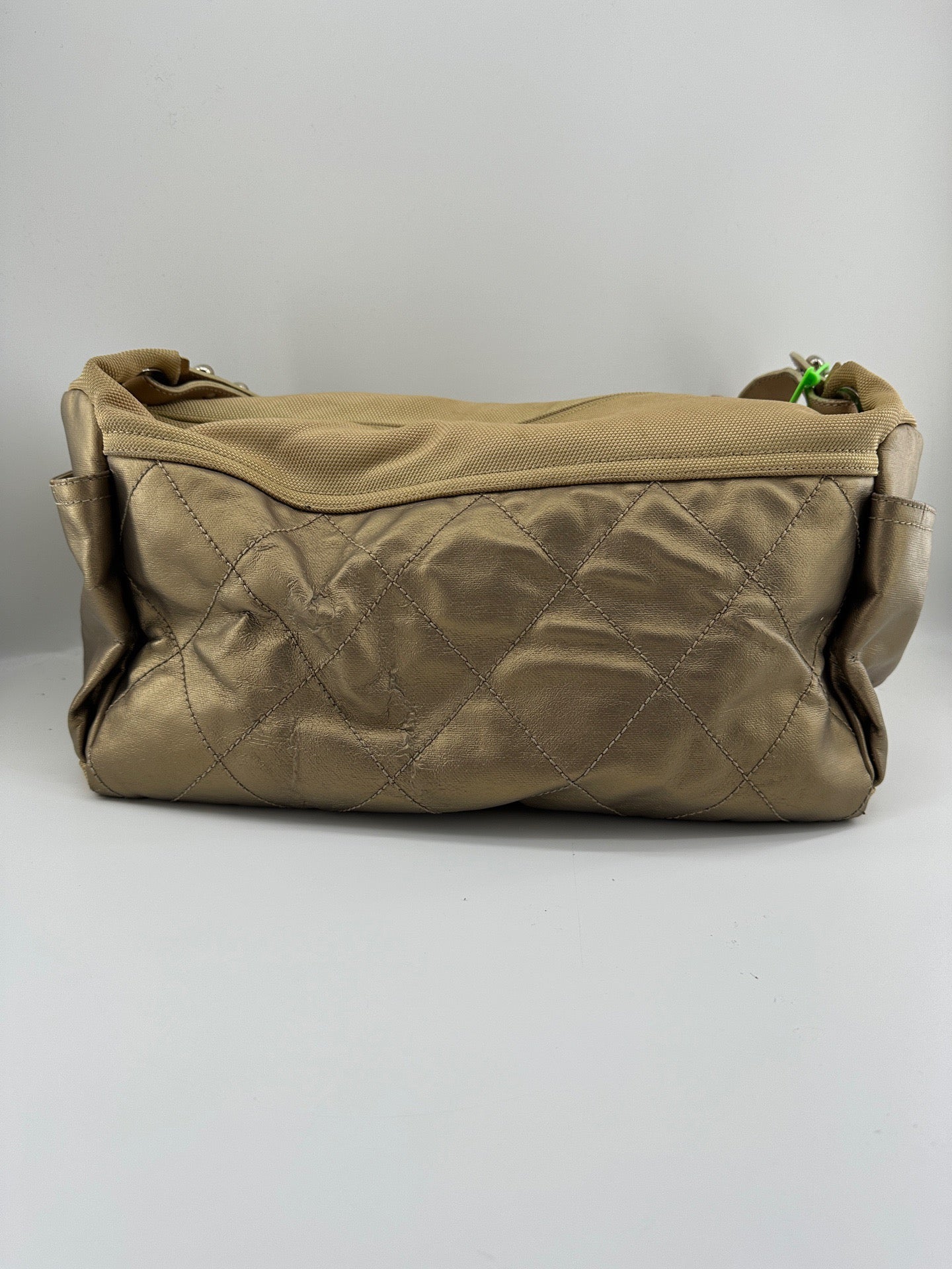 Chanel - Other - Leather - Gold - (large)