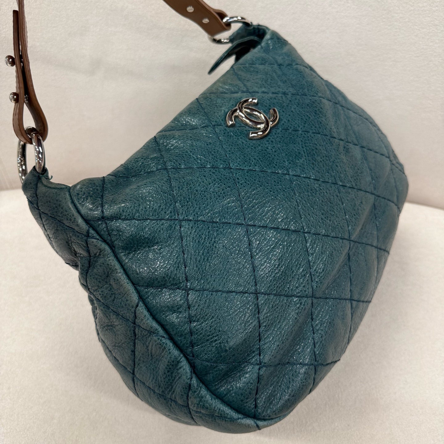 Chanel - Other - Leather - Green - (large)