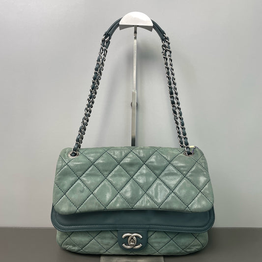 Chanel - Other - Leather - Green - (medium)
