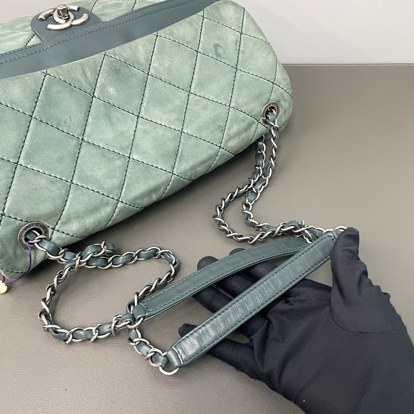 Chanel - Other - Leather - Green - (medium)
