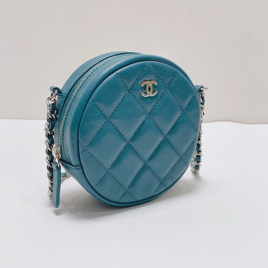 Chanel - Other - Leather - Green - (mini)