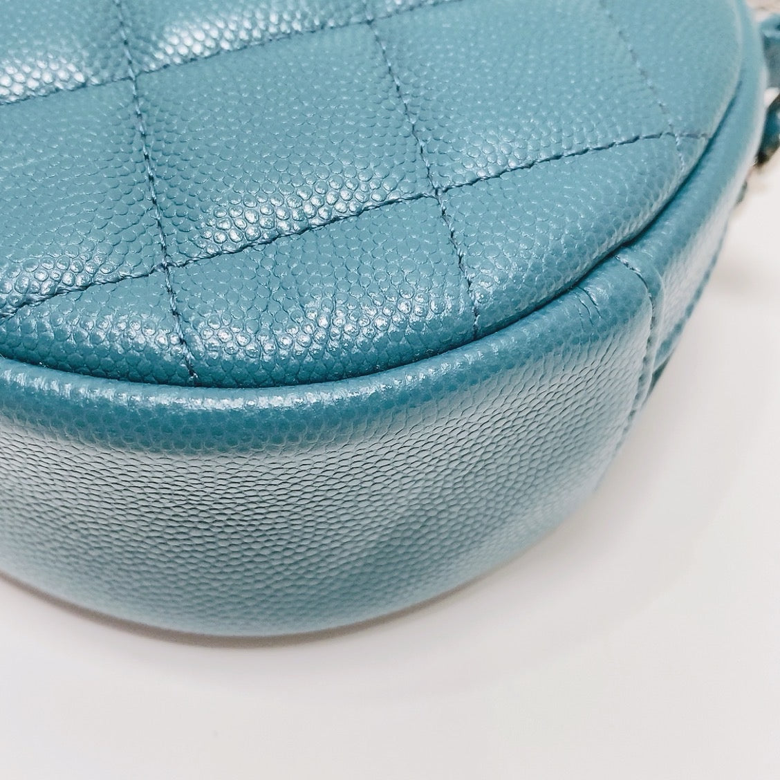 Chanel - Other - Leather - Green - (mini)
