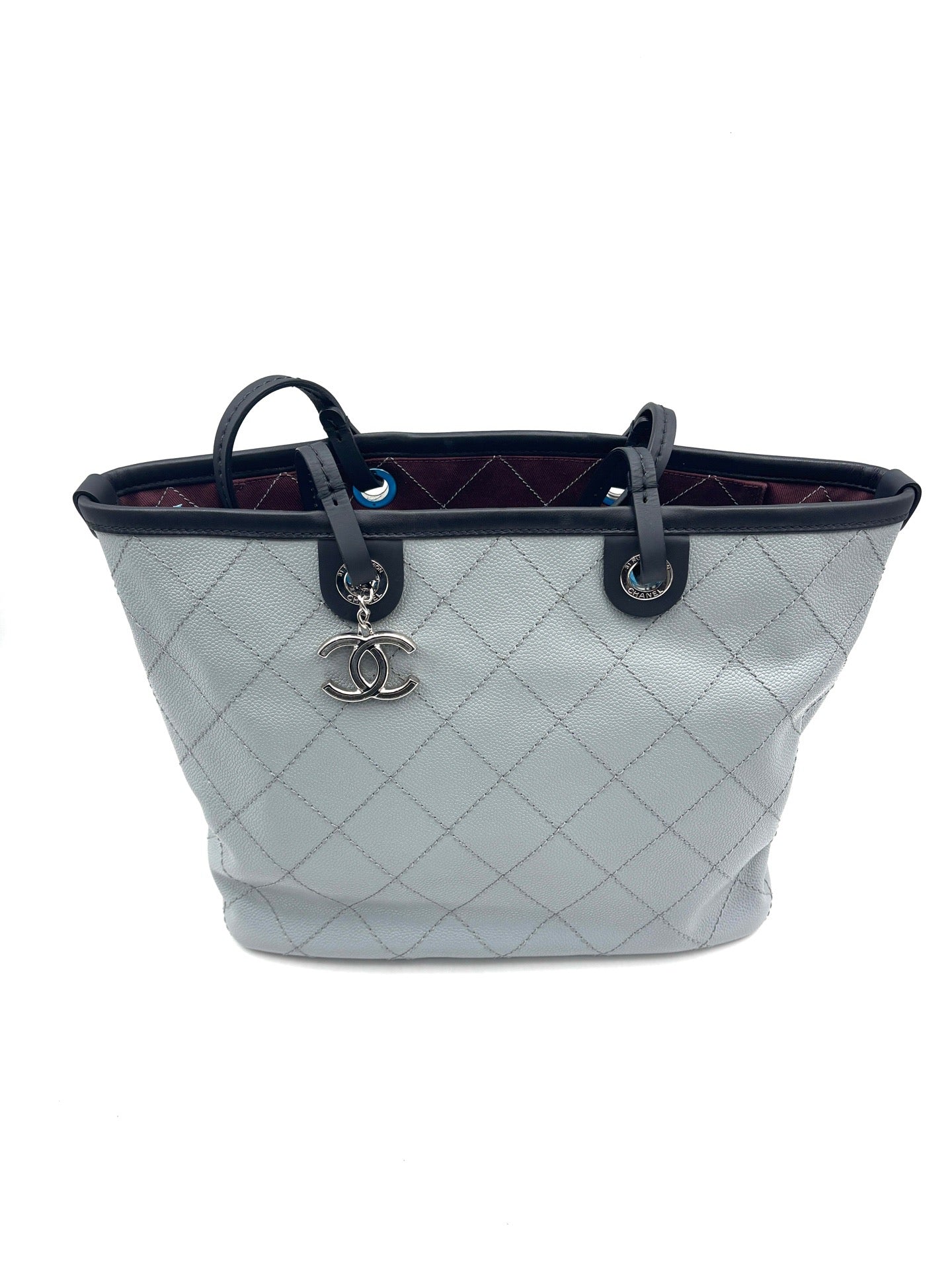 Chanel - Other - Leather - Grey - (Large)