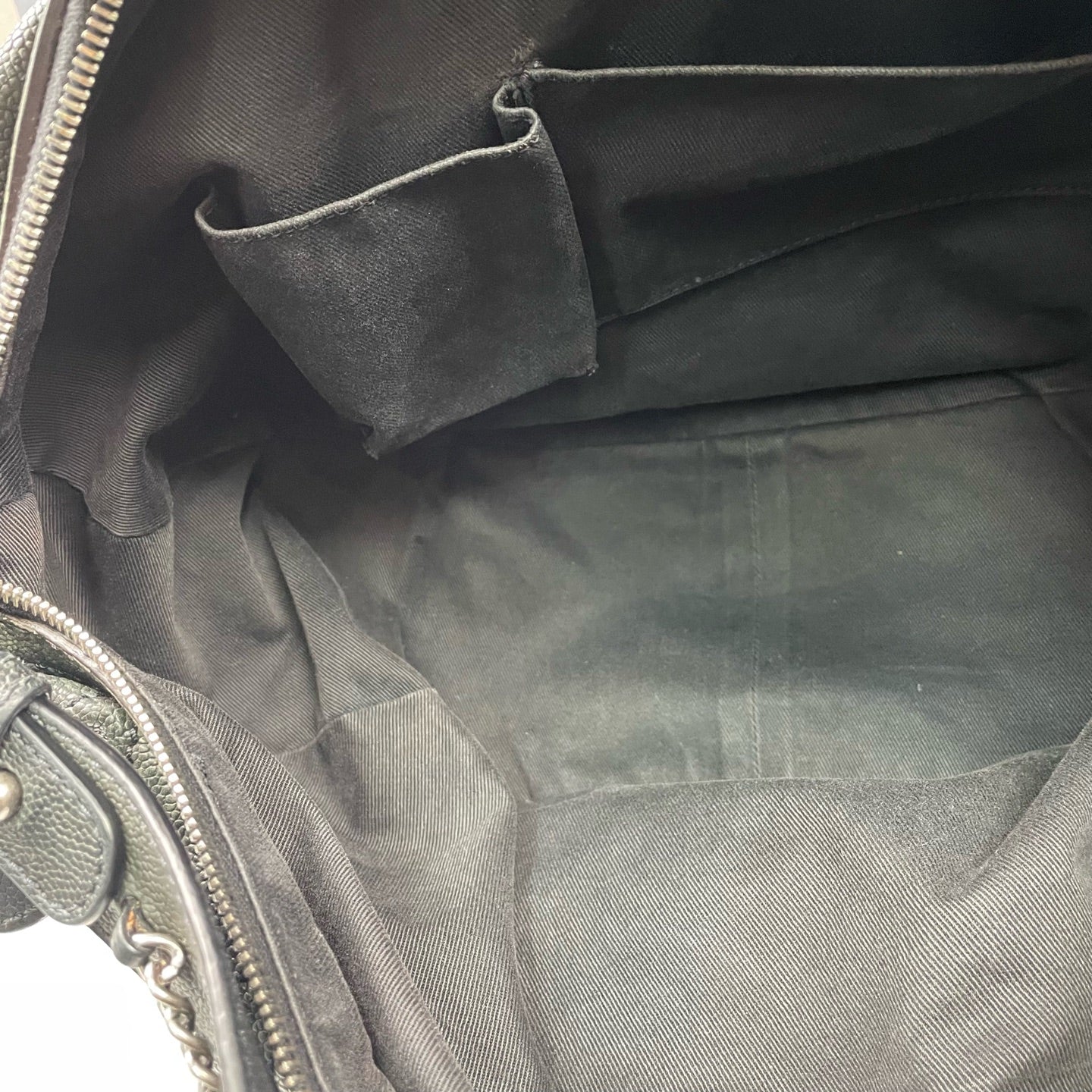 Chanel - Other - Leather - Grey - (Large)