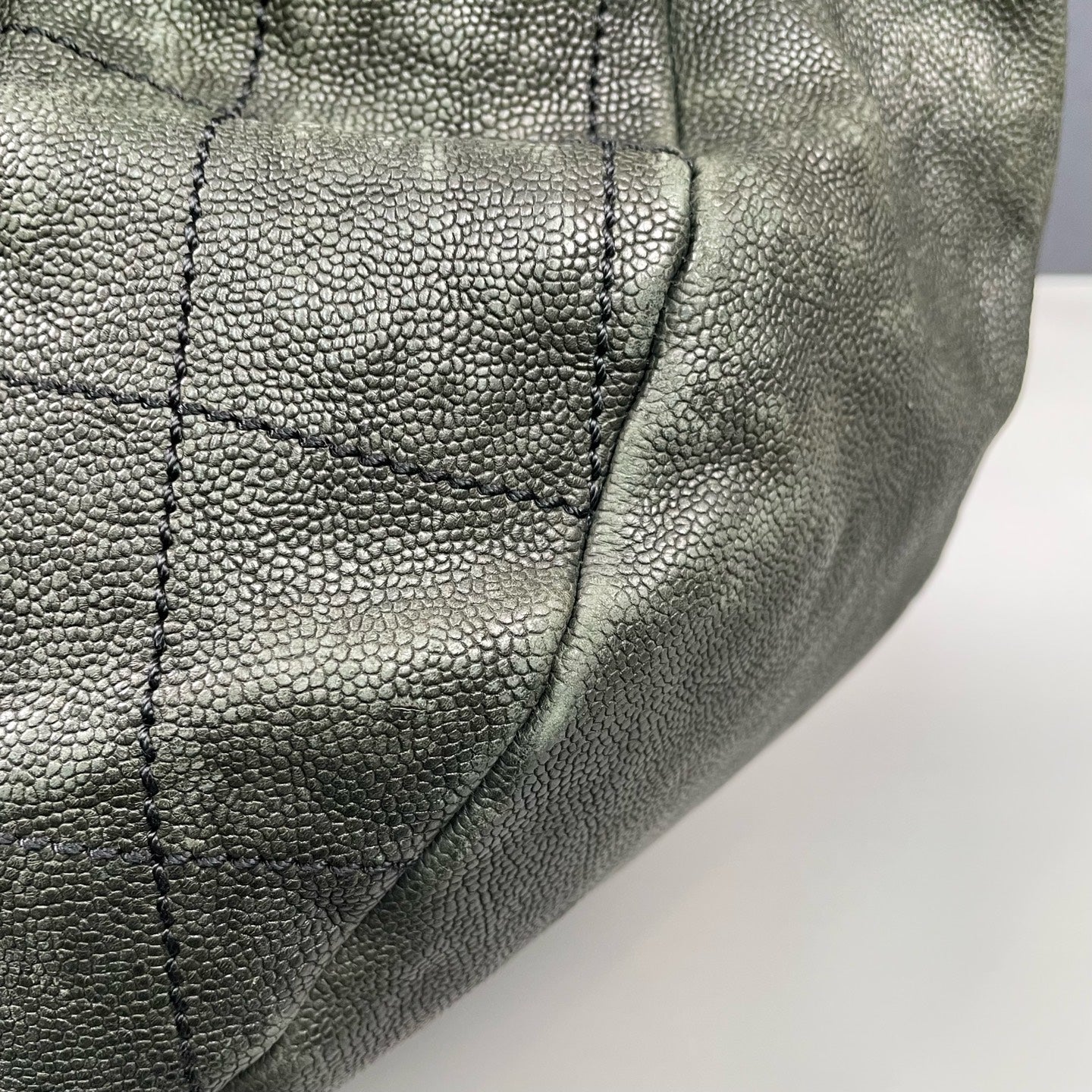 Chanel - Other - Leather - Grey - (large)