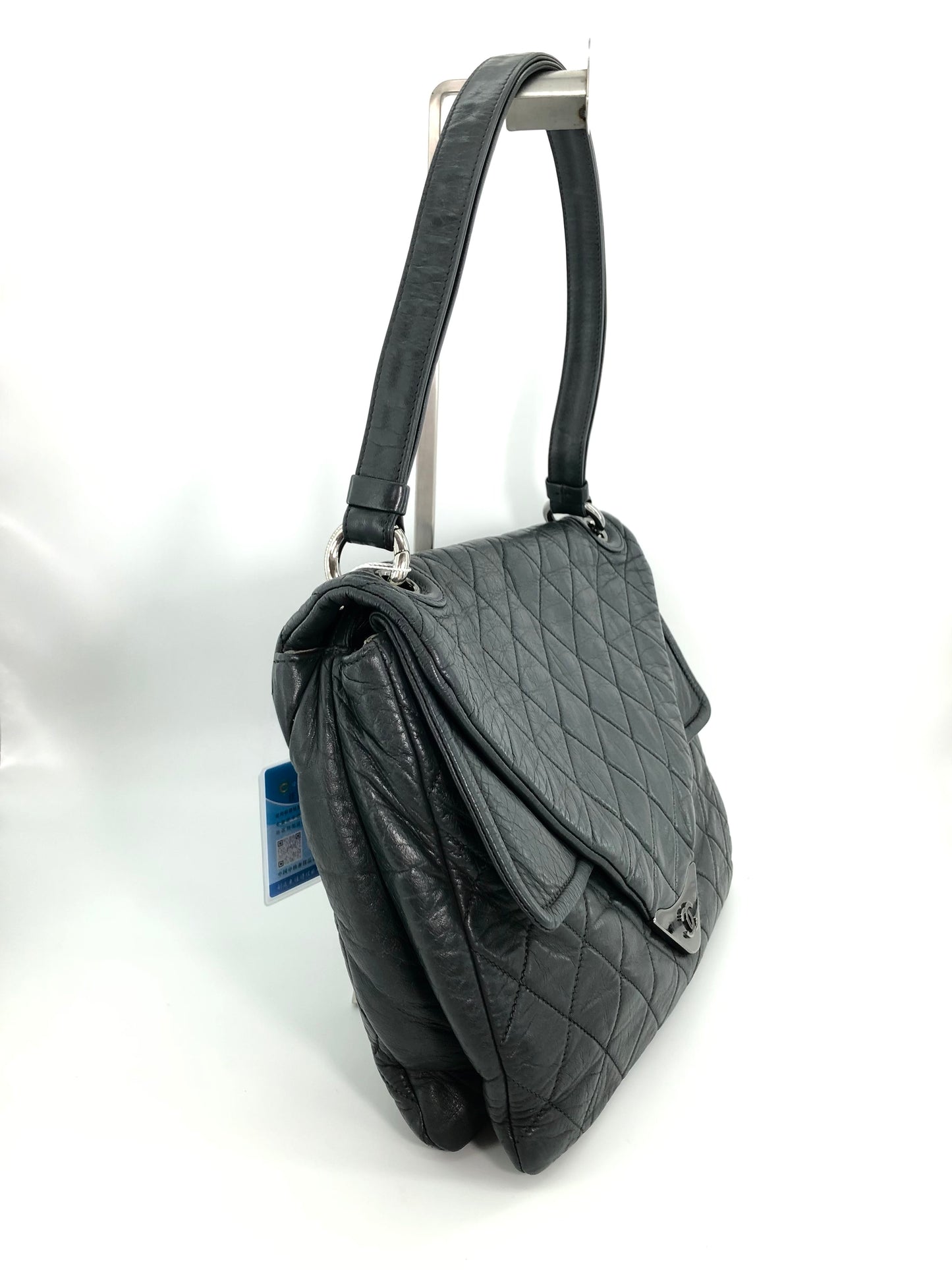 Chanel - Other - Leather - Grey - (medium)