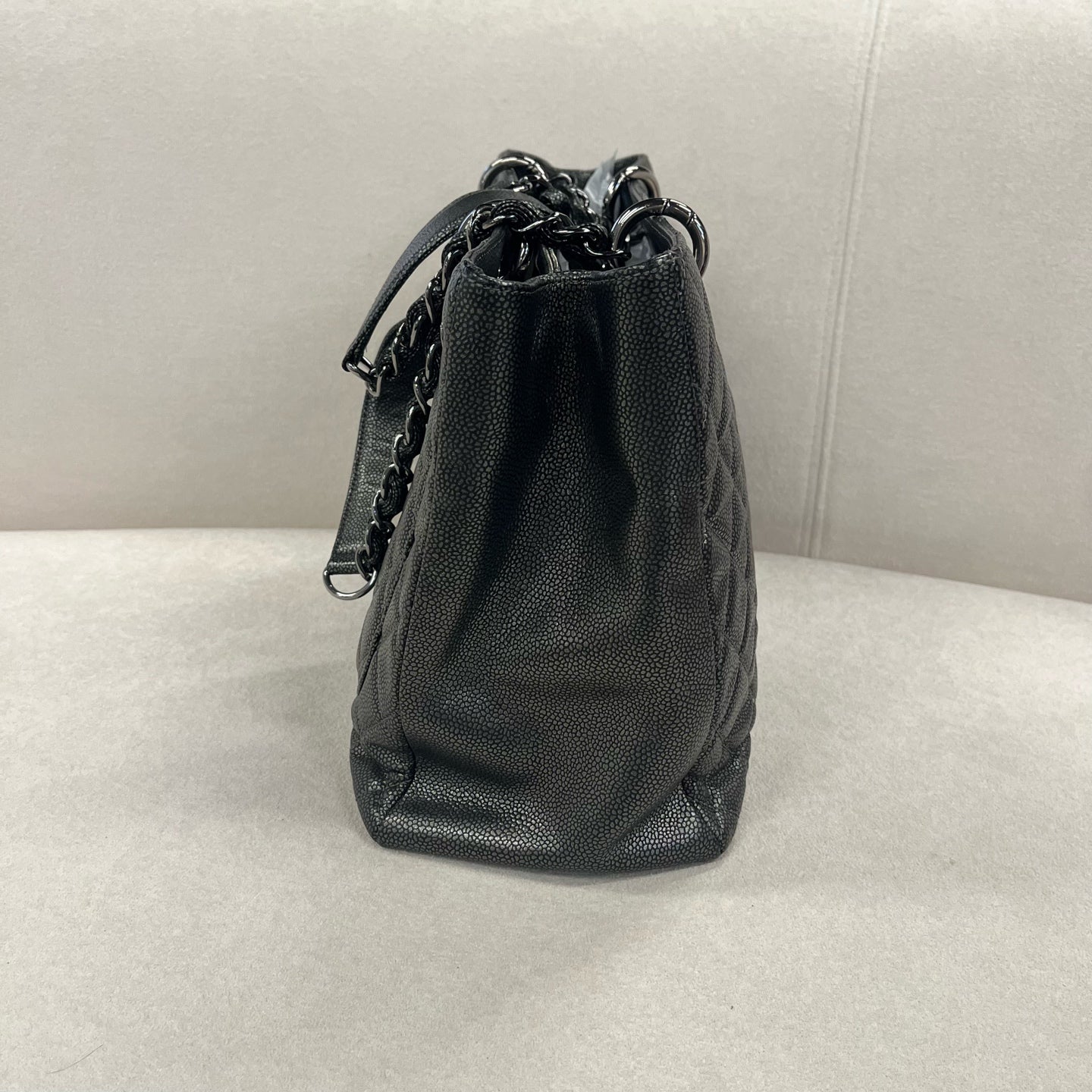 Chanel - Other - Leather - Grey - (medium)