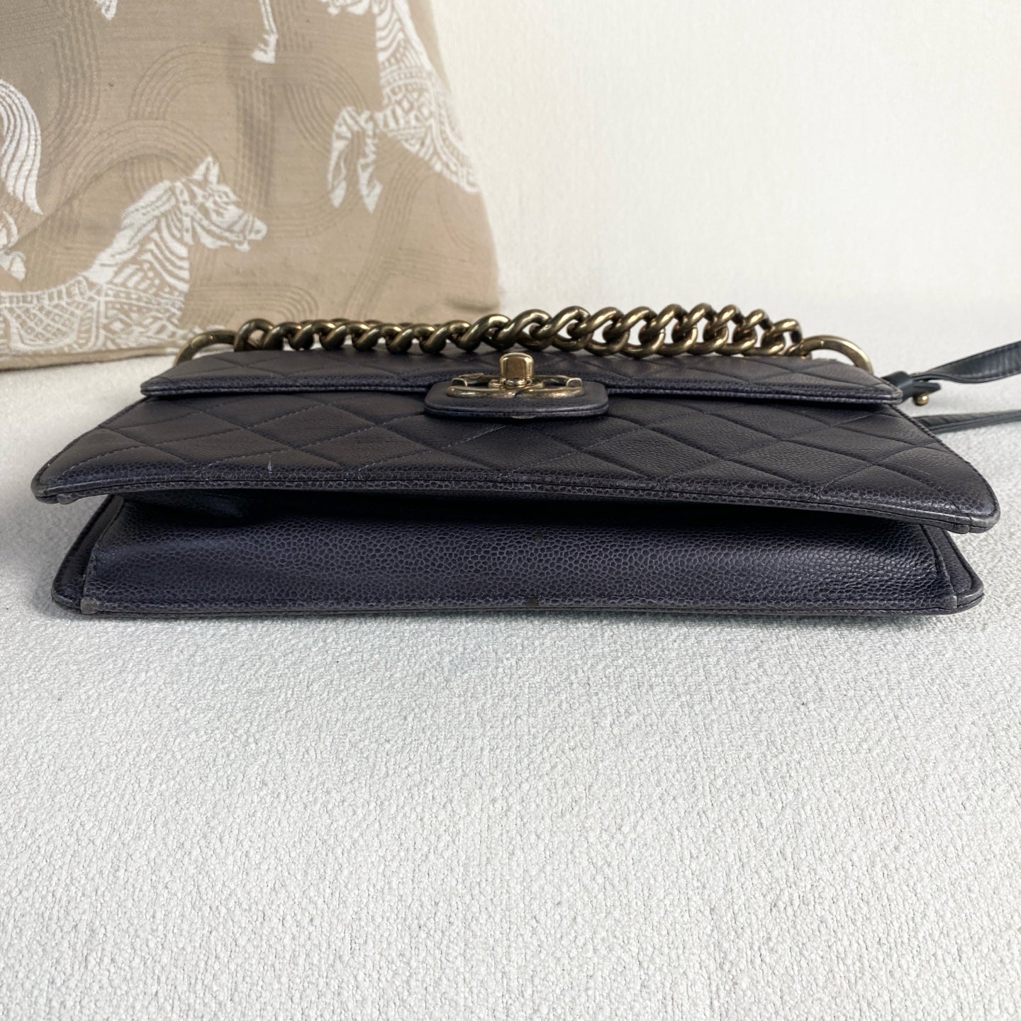 Chanel - Other - Leather - Grey - (medium)