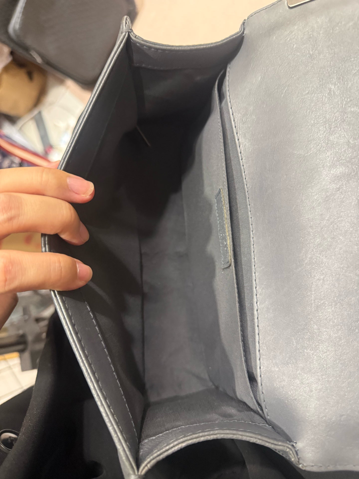 Chanel - Other - Leather - Grey - (medium)