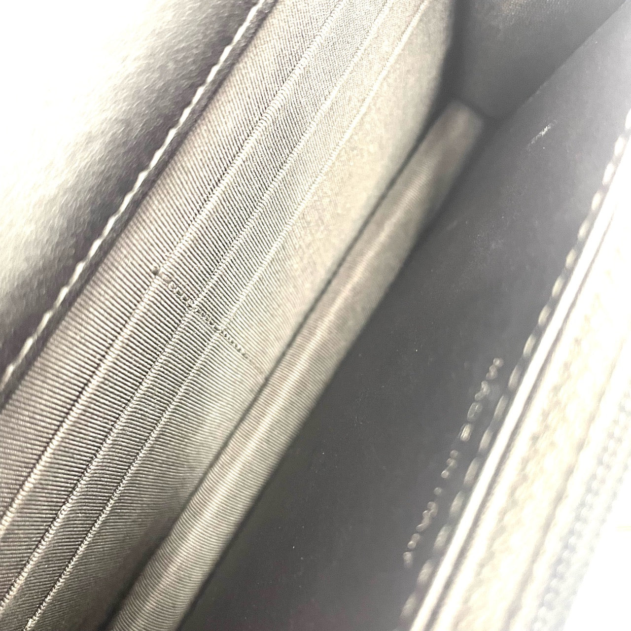 Chanel - Other - Leather - Grey - (mini)