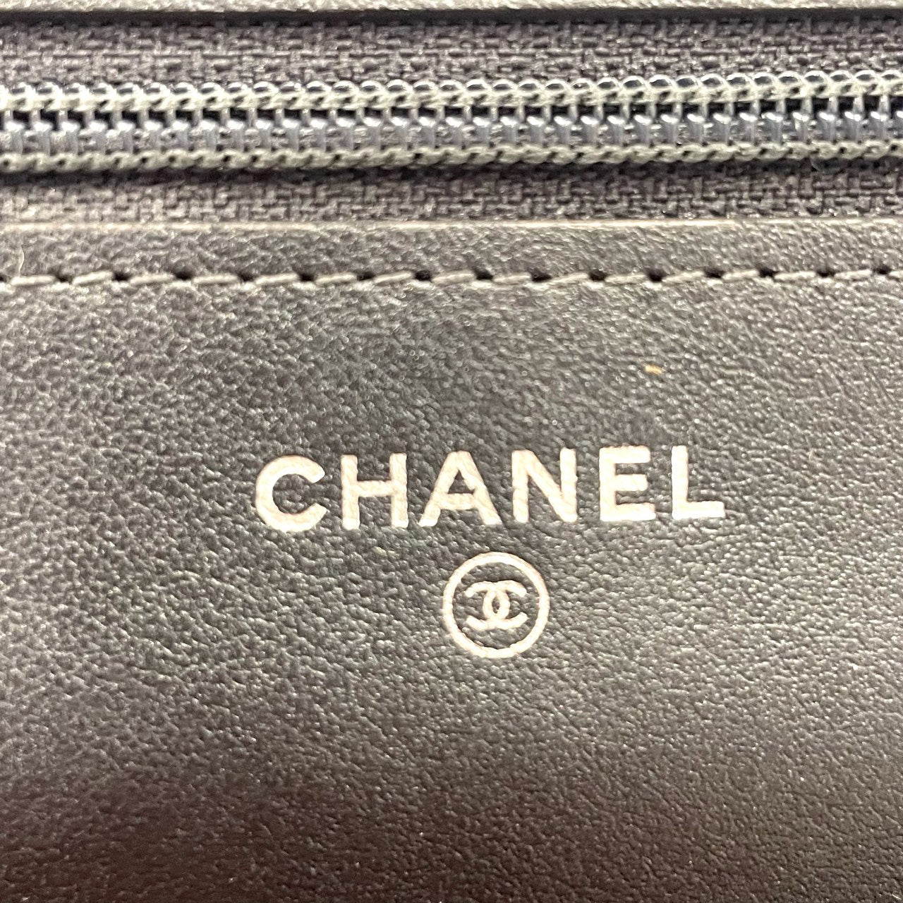Chanel - Other - Leather - Grey - (mini)