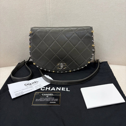 Chanel - Other - Leather - Grey - (small)