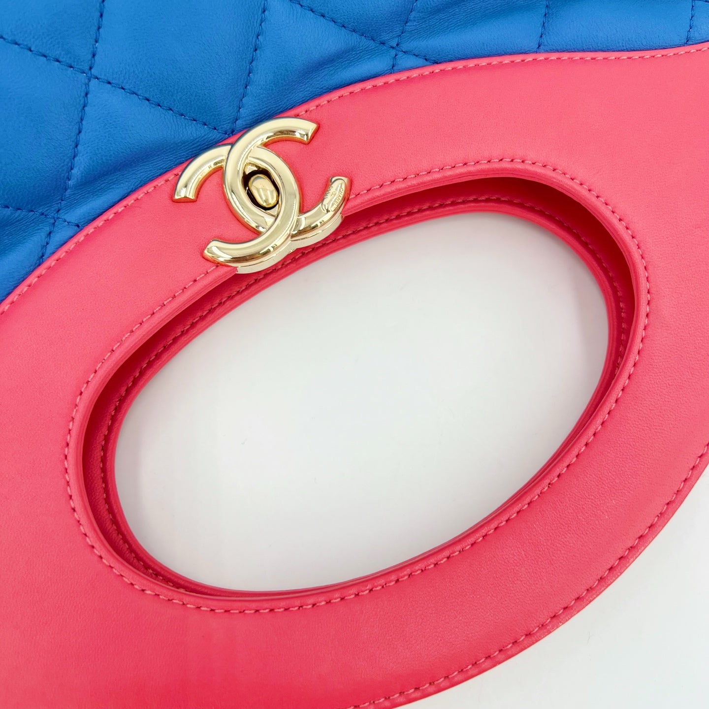 Chanel - Other - Leather - Multicolour - (large)