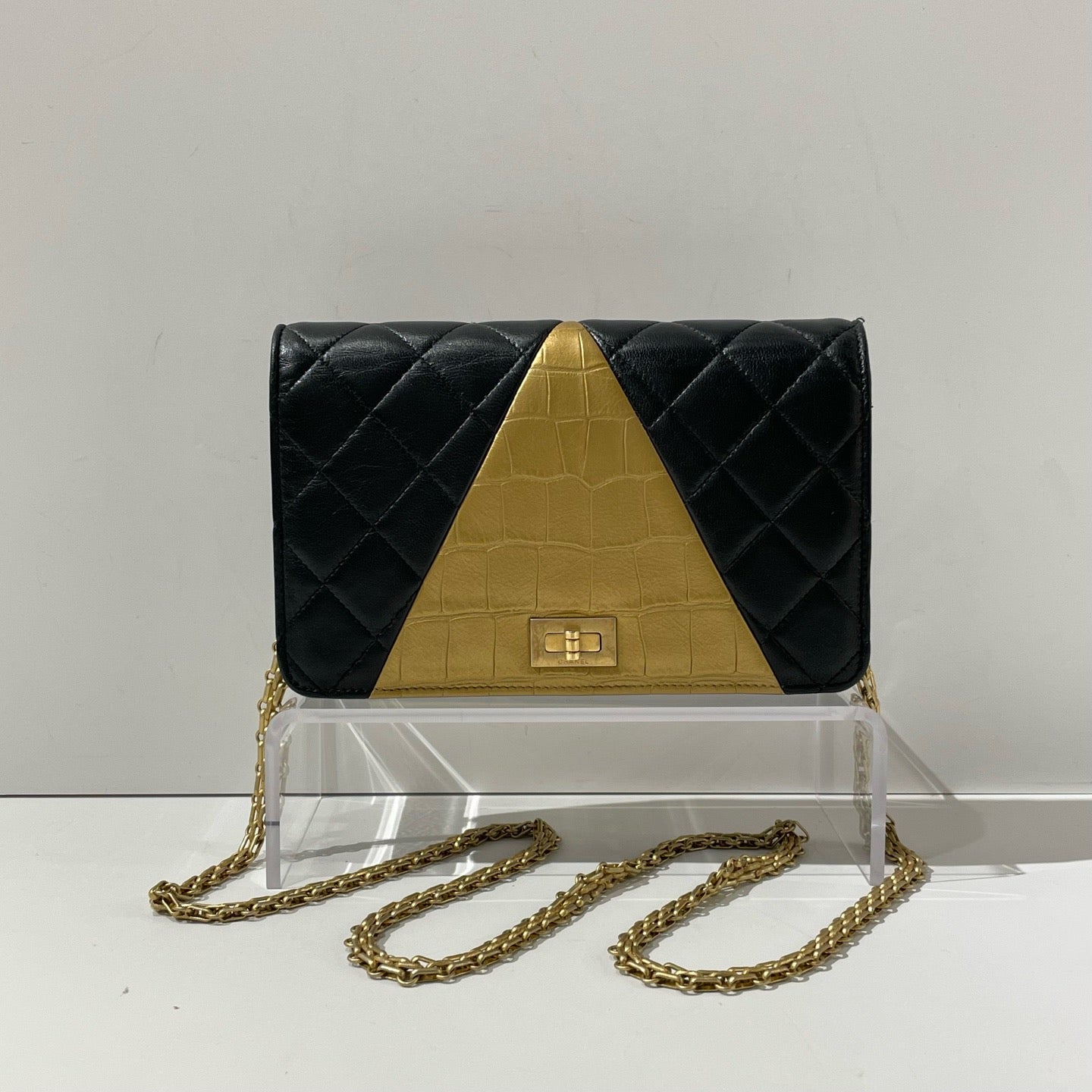 Chanel - Other - Leather - Multicolour - (mini)