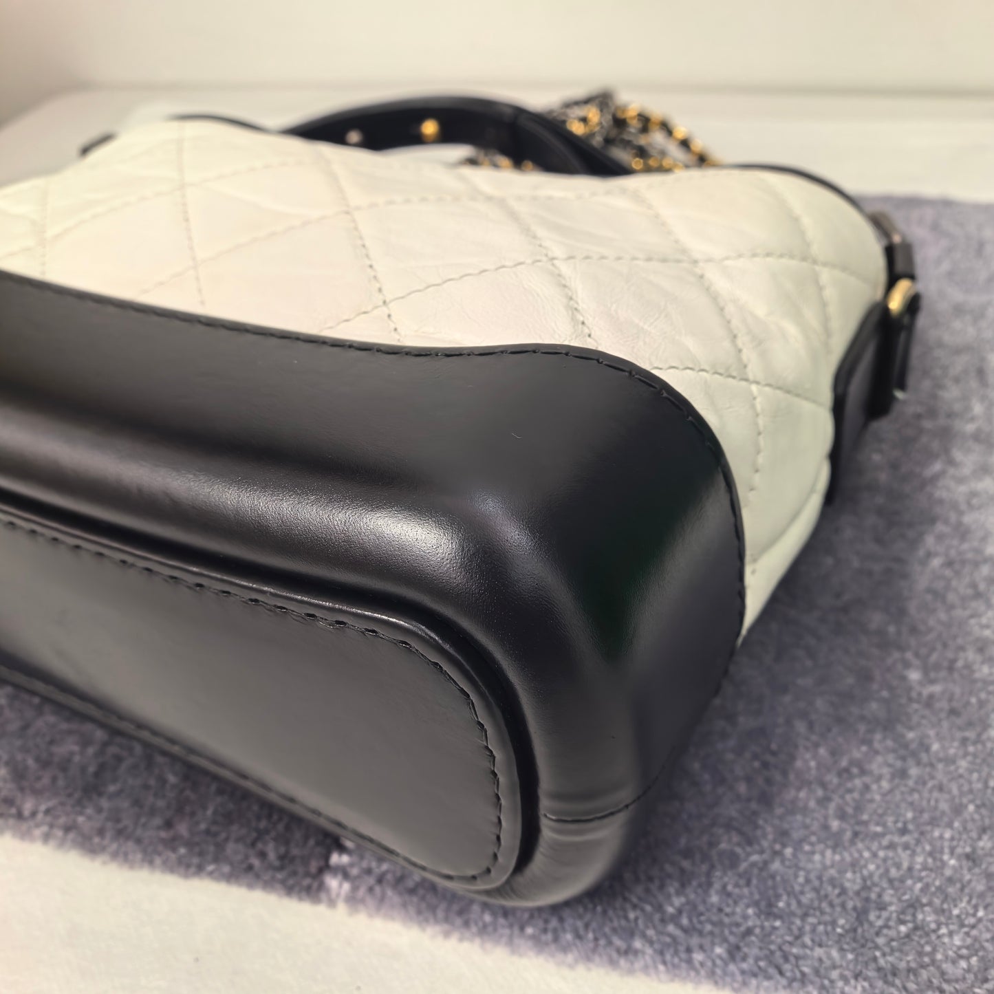 Chanel - Other - Leather - Multicolour - (small)