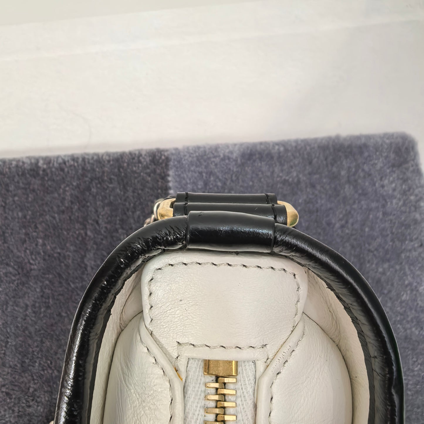 Chanel - Other - Leather - Multicolour - (small)