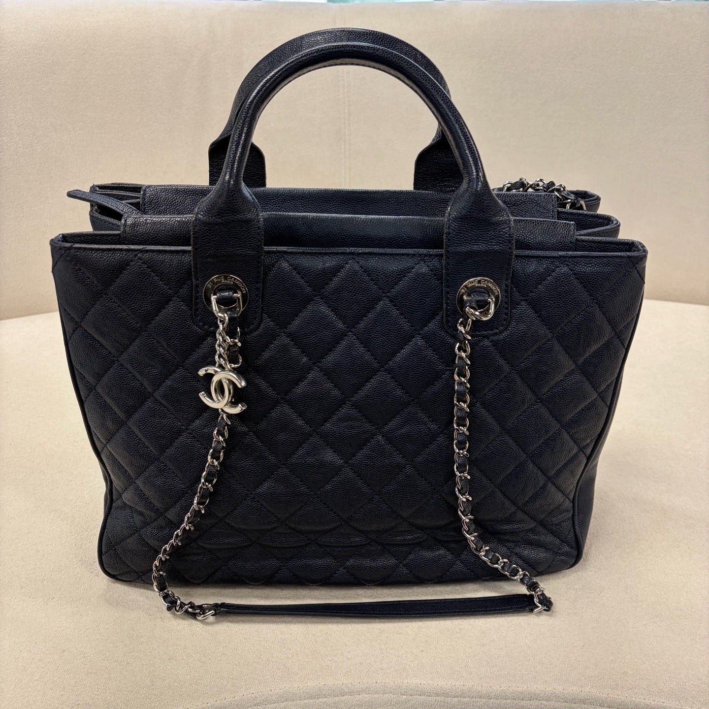 Chanel - Other - Leather - Navy - (medium)