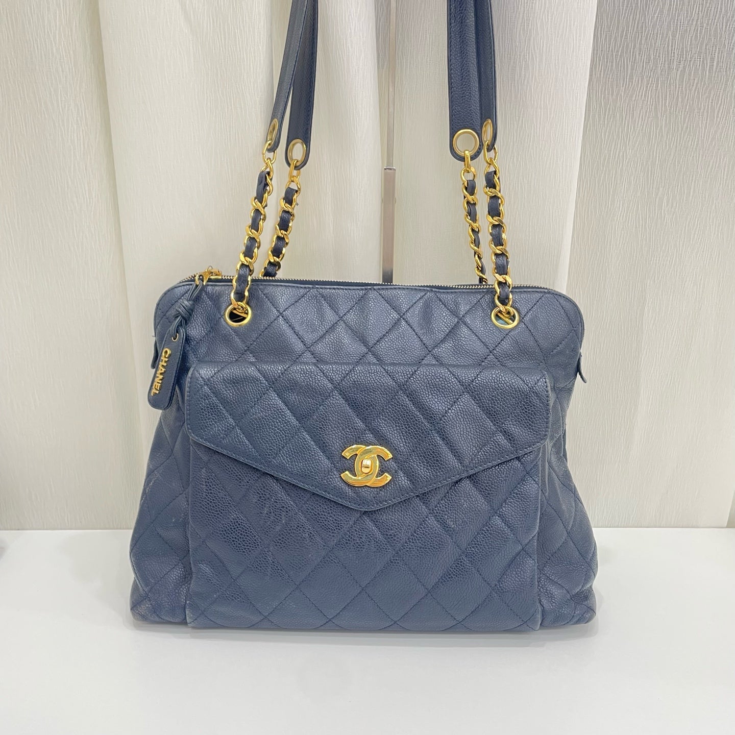 Chanel - Other - Leather - Navy - (medium)
