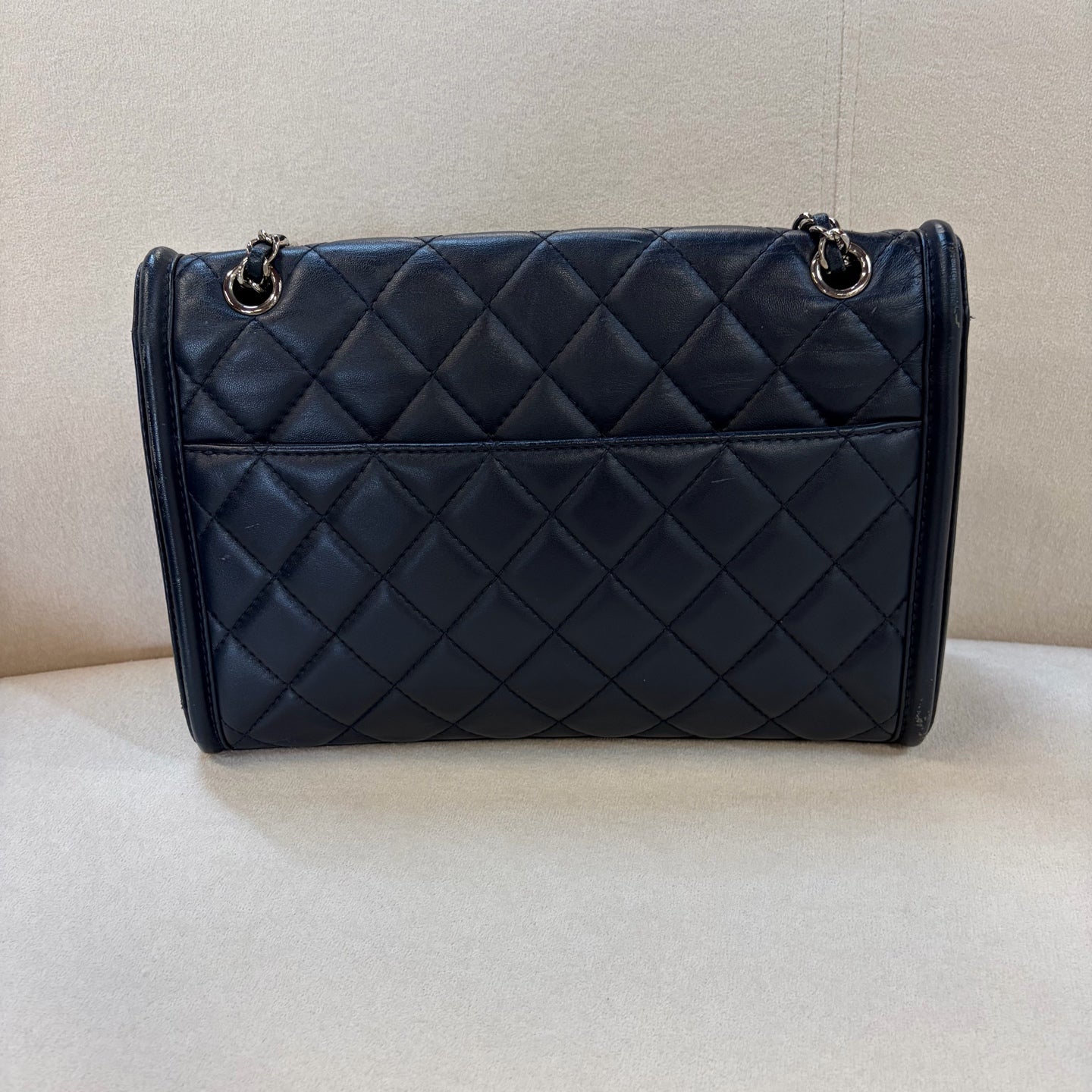 Chanel - Other - Leather - Navy - (medium)