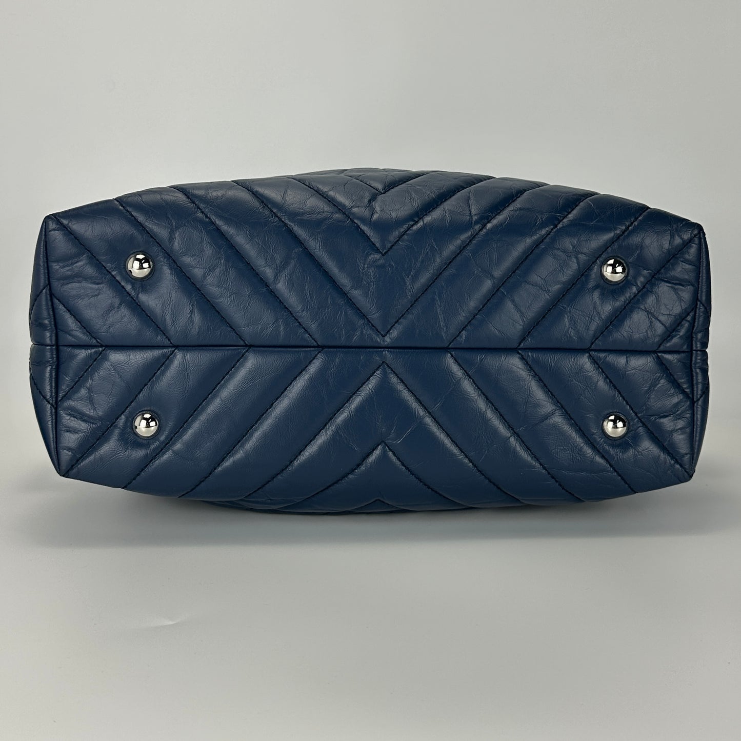 Chanel - Other - Leather - Navy - (medium)