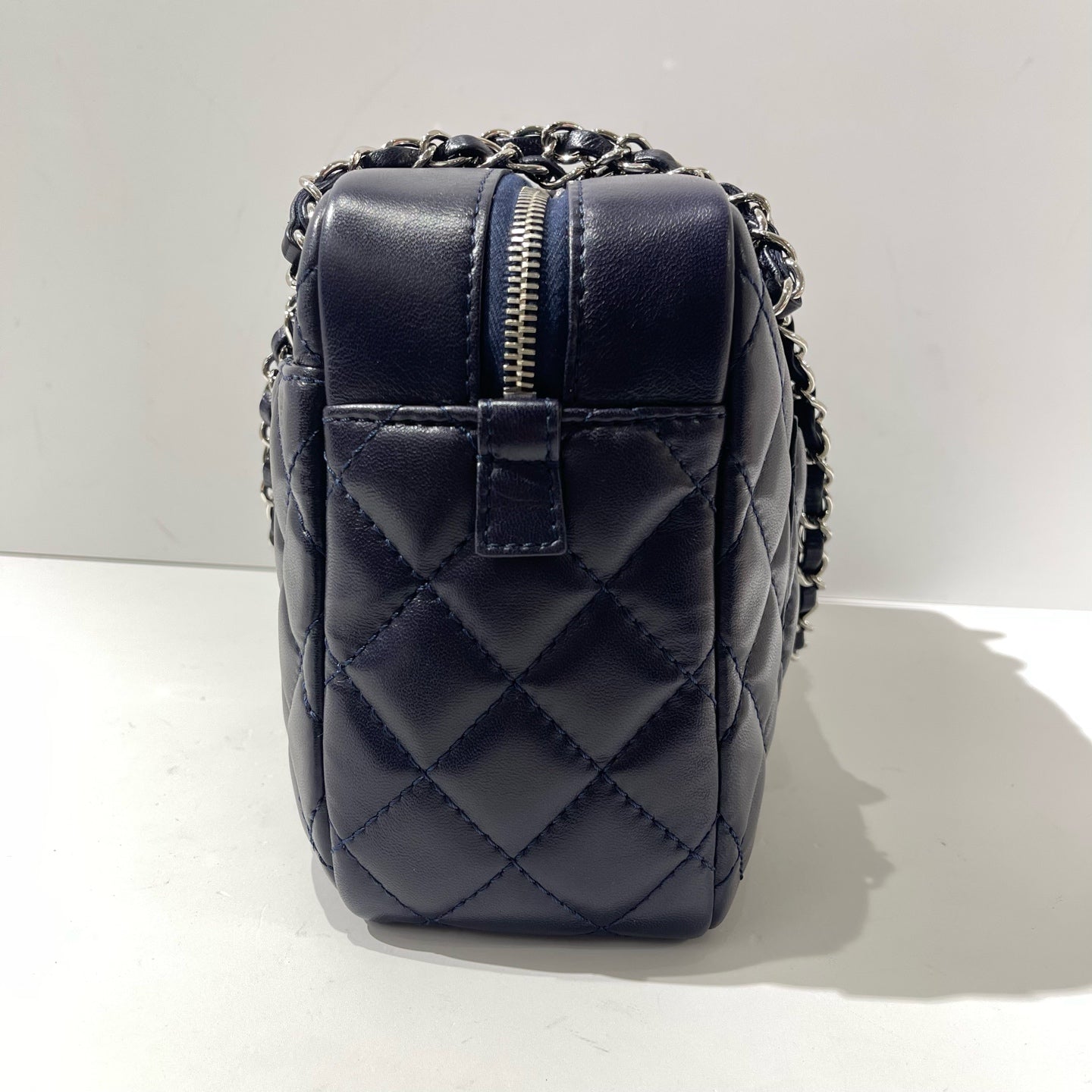 Chanel - Other - Leather - Navy - (medium)
