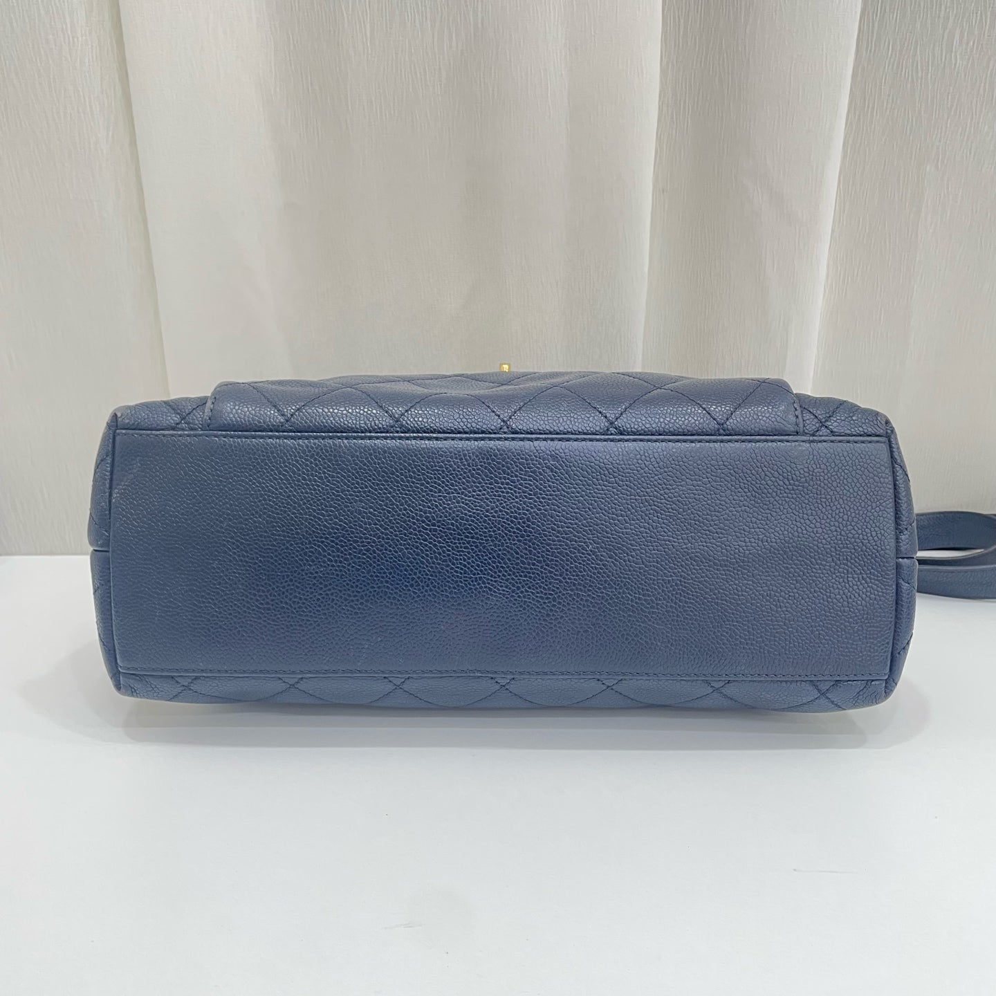 Chanel - Other - Leather - Navy - (medium)