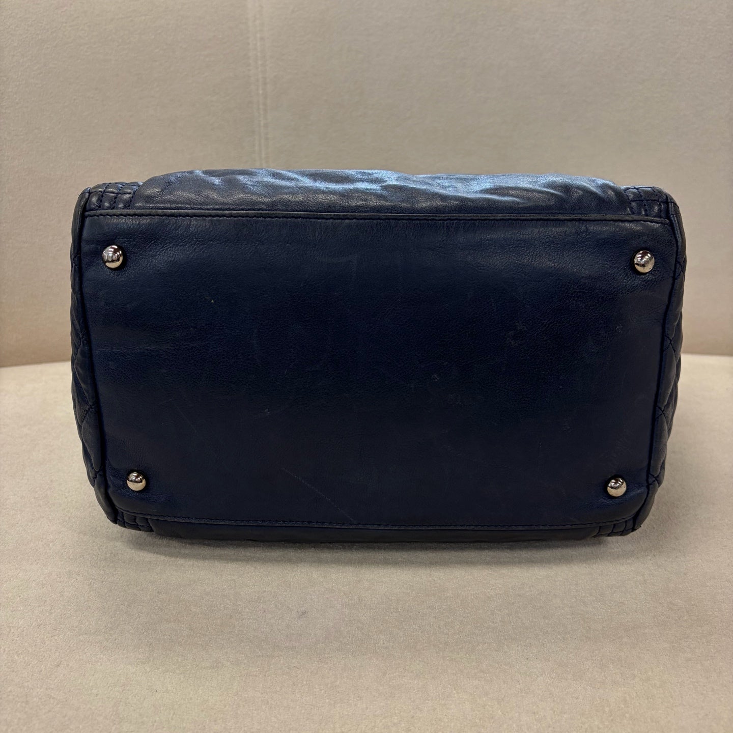 Chanel - Other - Leather - Navy - (medium)