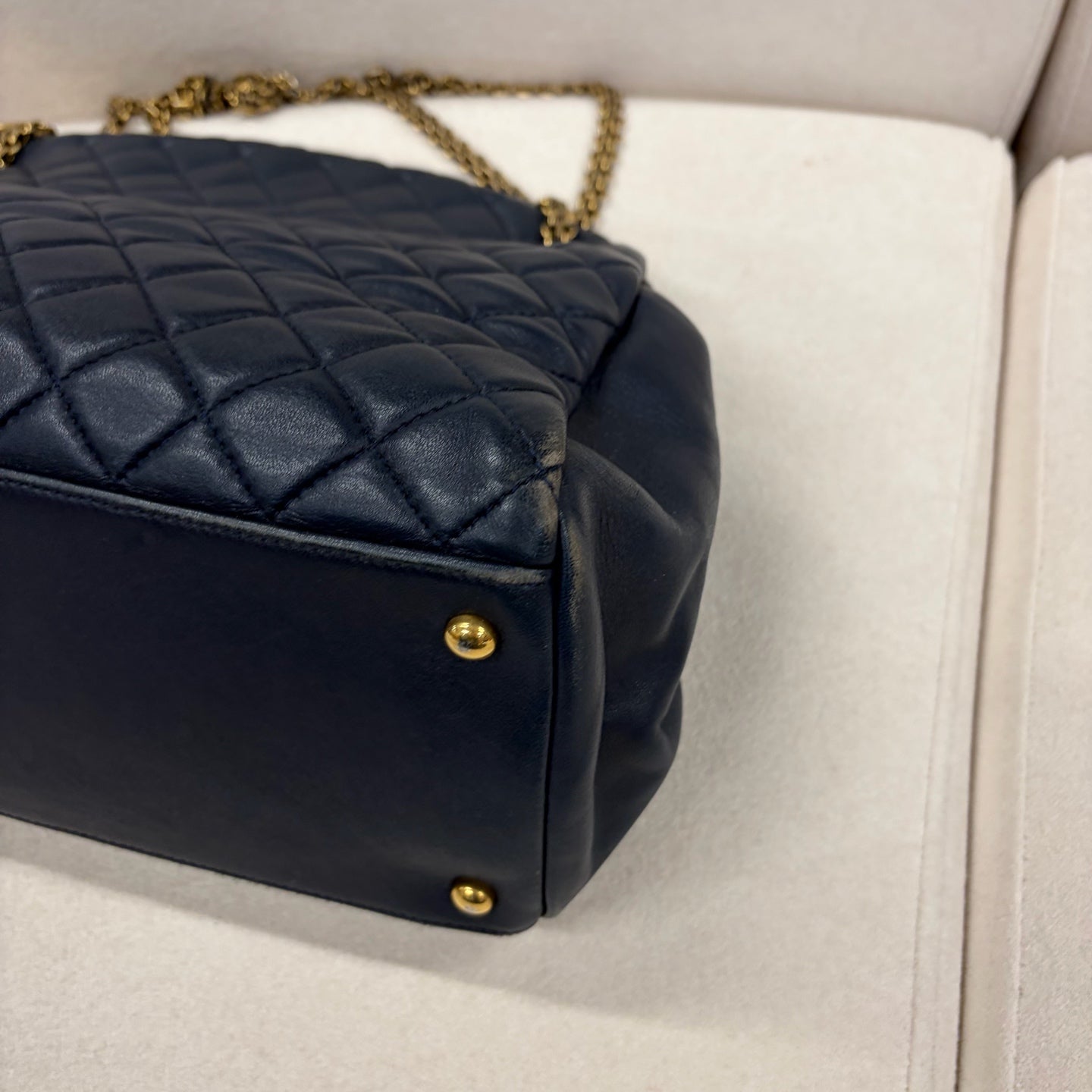 Chanel - Other - Leather - Navy - (medium)
