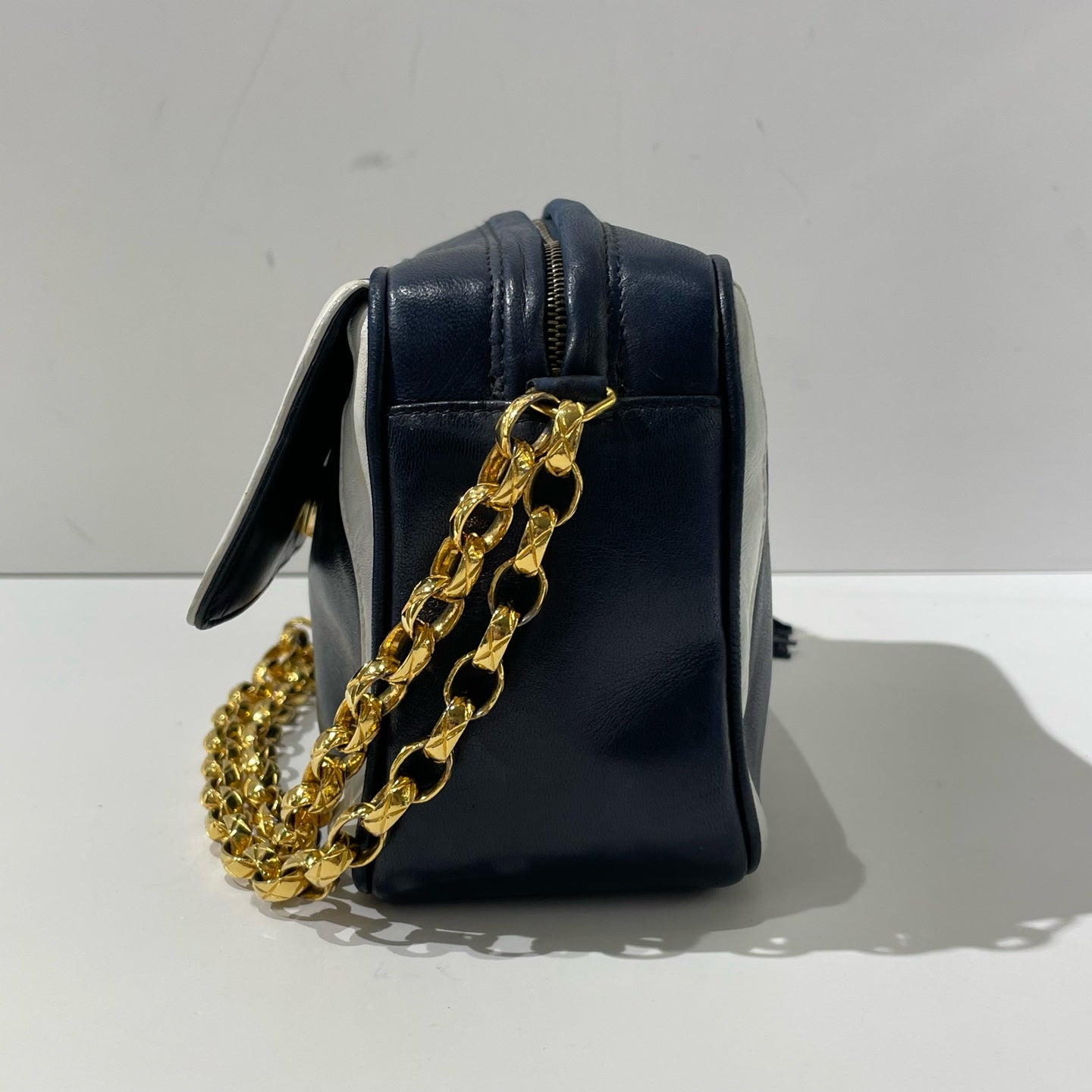 Chanel - Other - Leather - Navy - (mini)