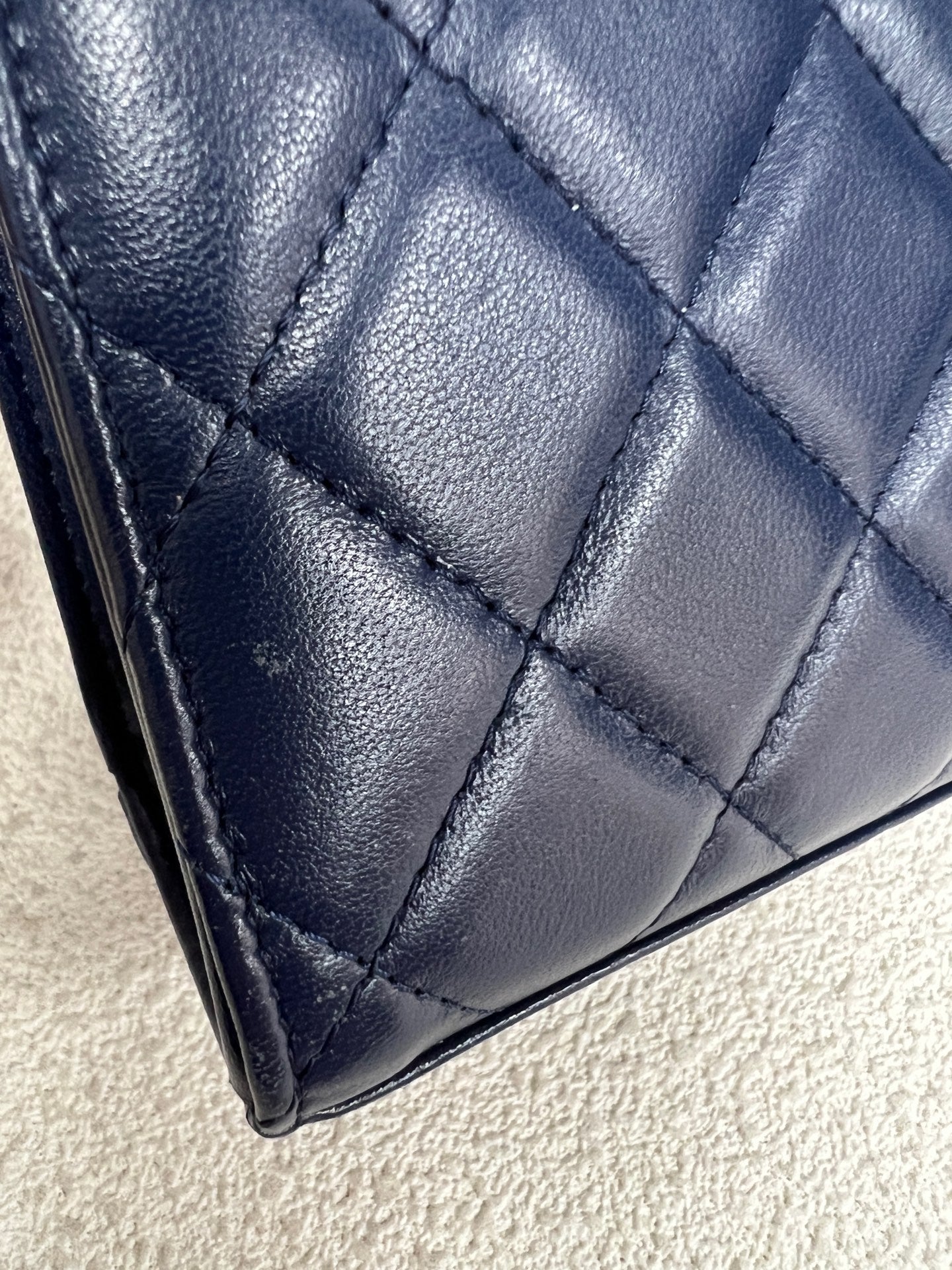 Chanel - Other - Leather - Navy - (mini)