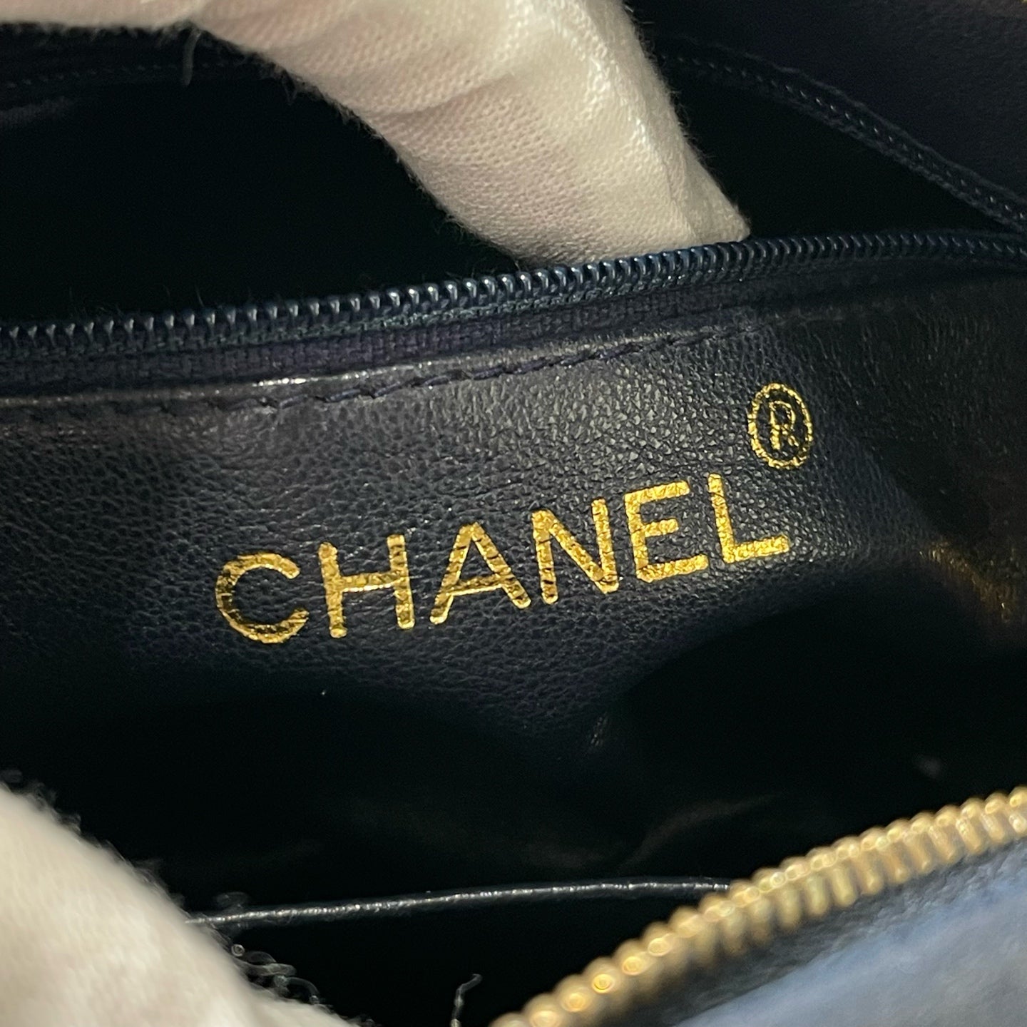 Chanel - Other - Leather - Navy - (mini)