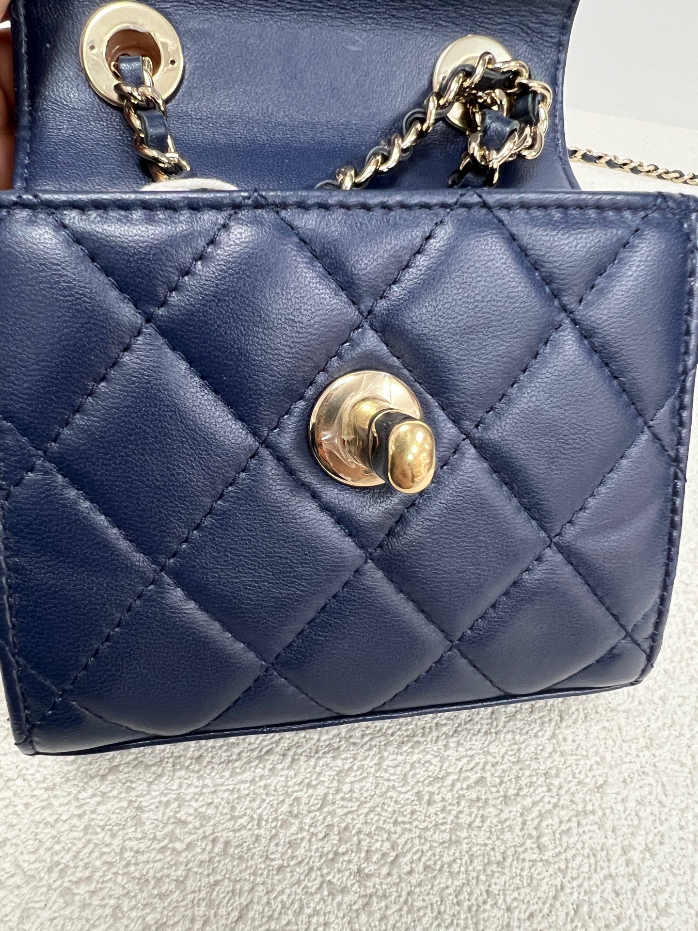 Chanel - Other - Leather - Navy - (mini)