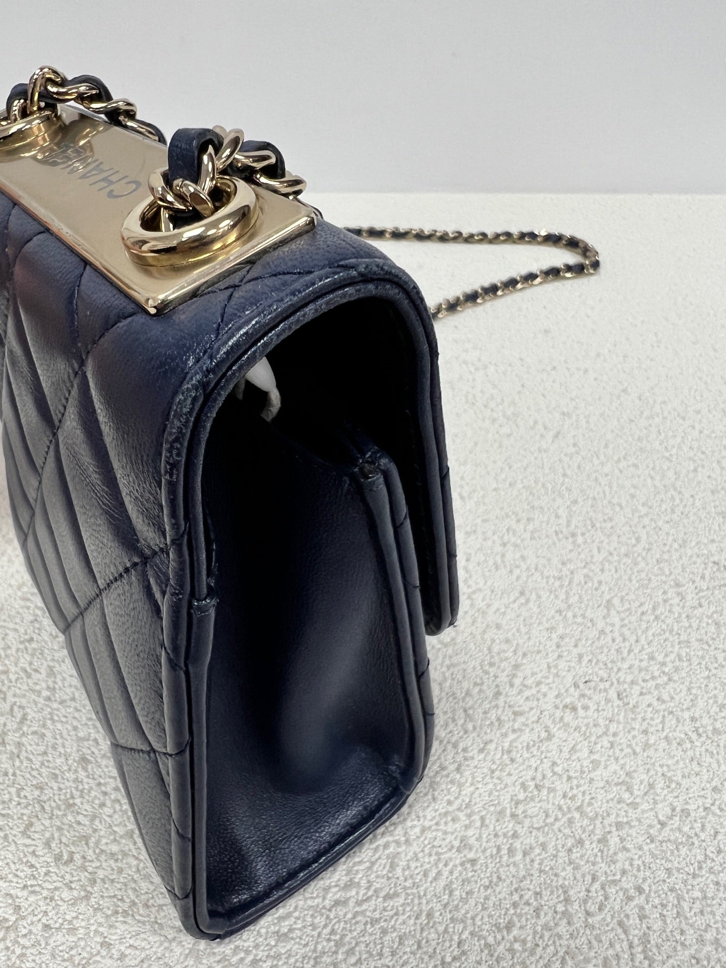 Chanel - Other - Leather - Navy - (mini)