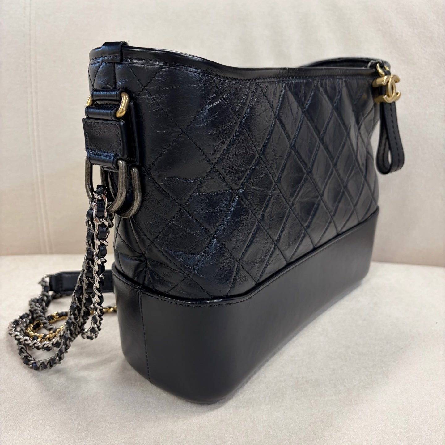 Chanel - Other - Leather - Navy - (small)