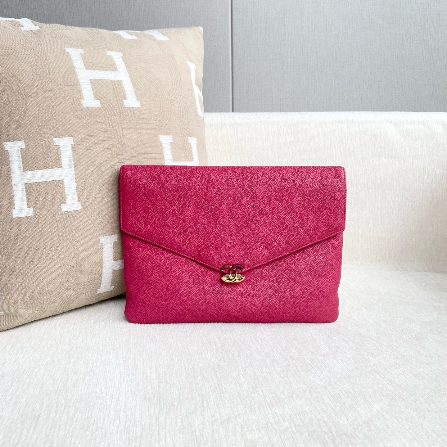 Chanel - Other - Leather - Pink - (medium)