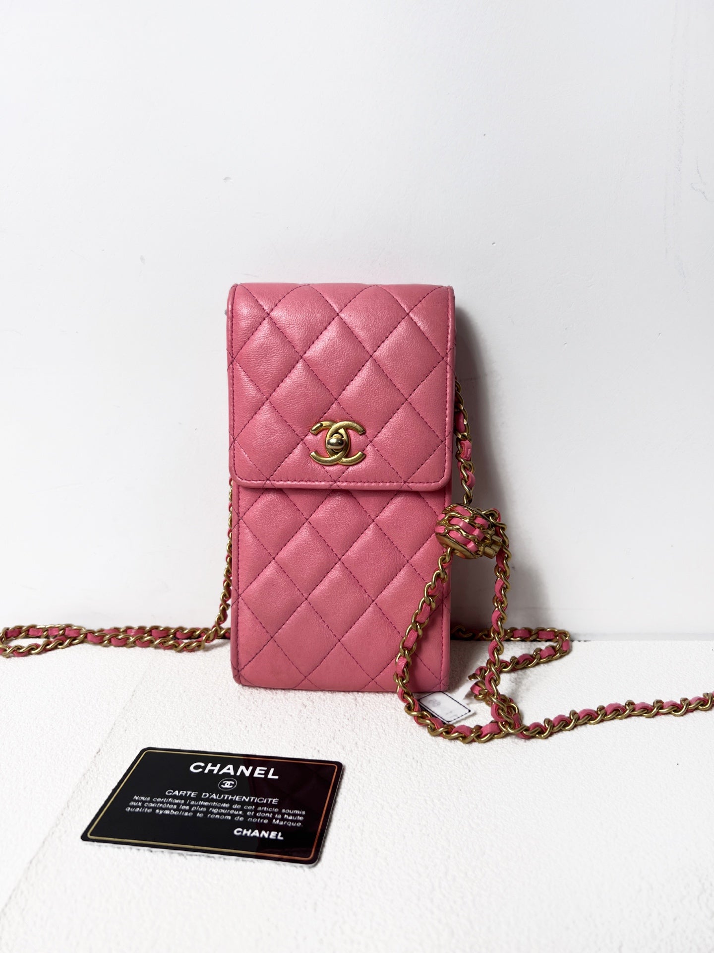 Chanel - Other - Leather - Pink - (mini)