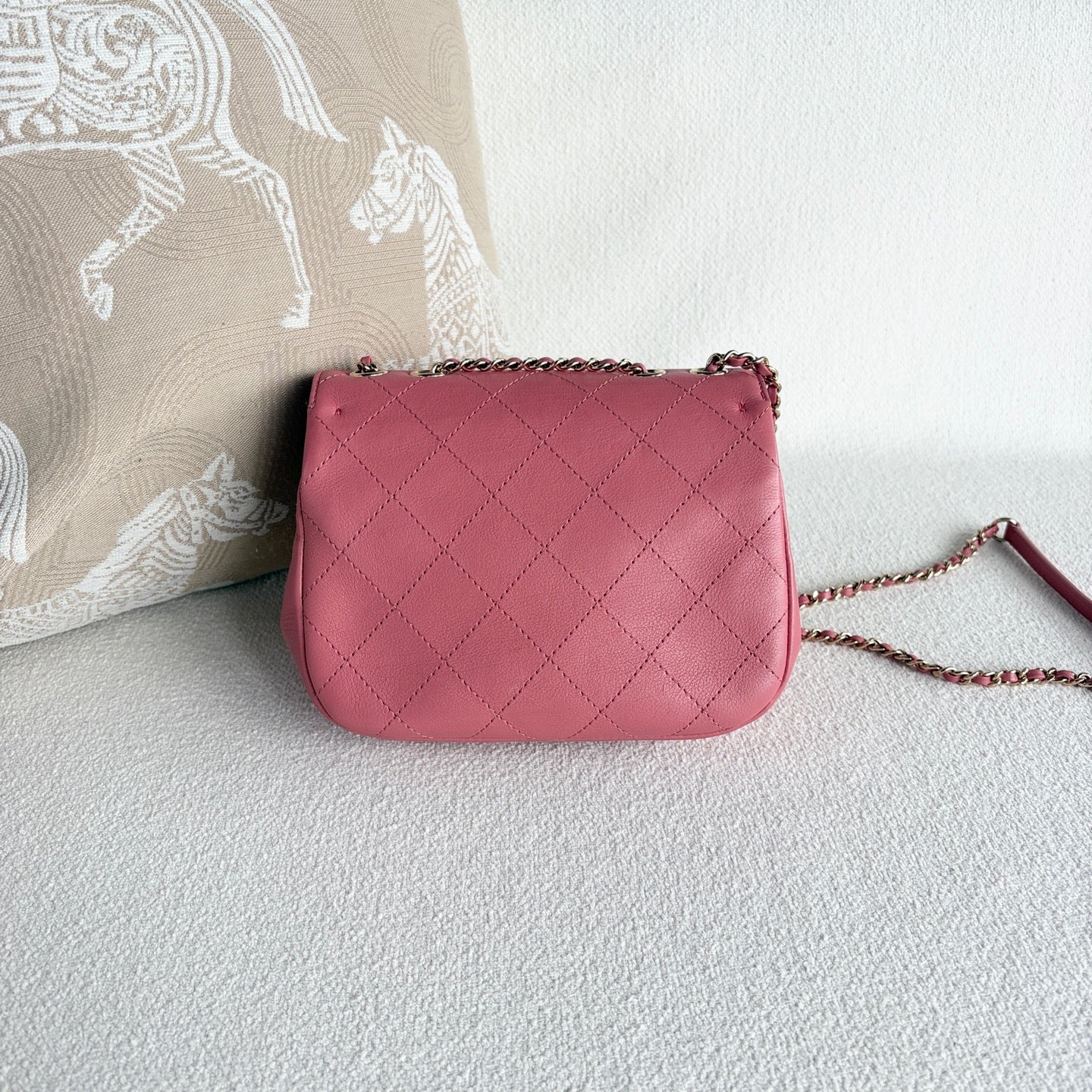 Chanel - Other - Leather - Pink - (mini)