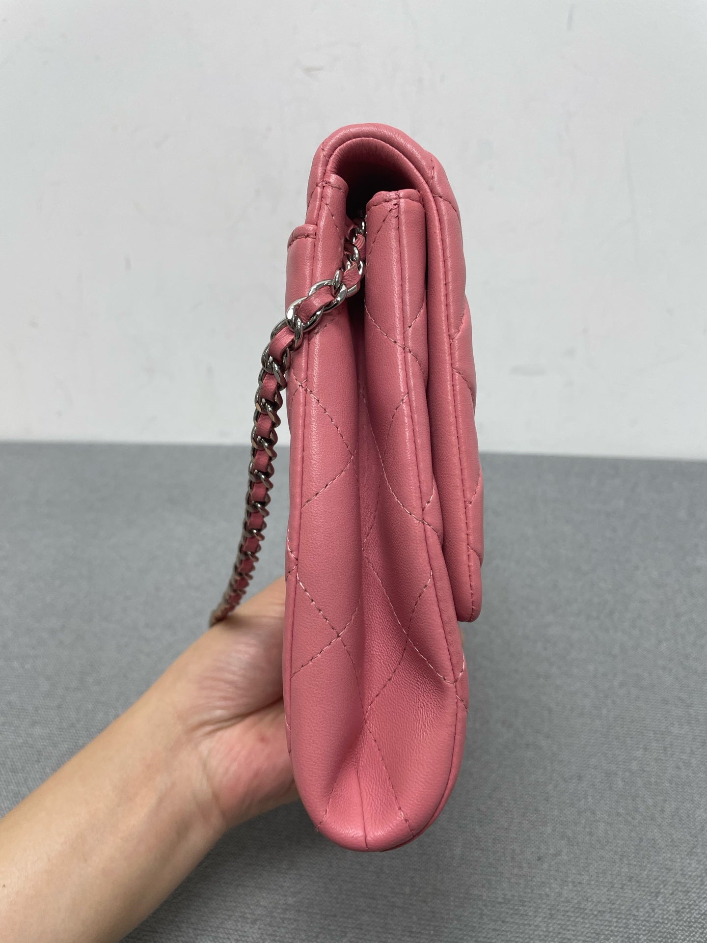 Chanel - Other - Leather - Pink - (mini)
