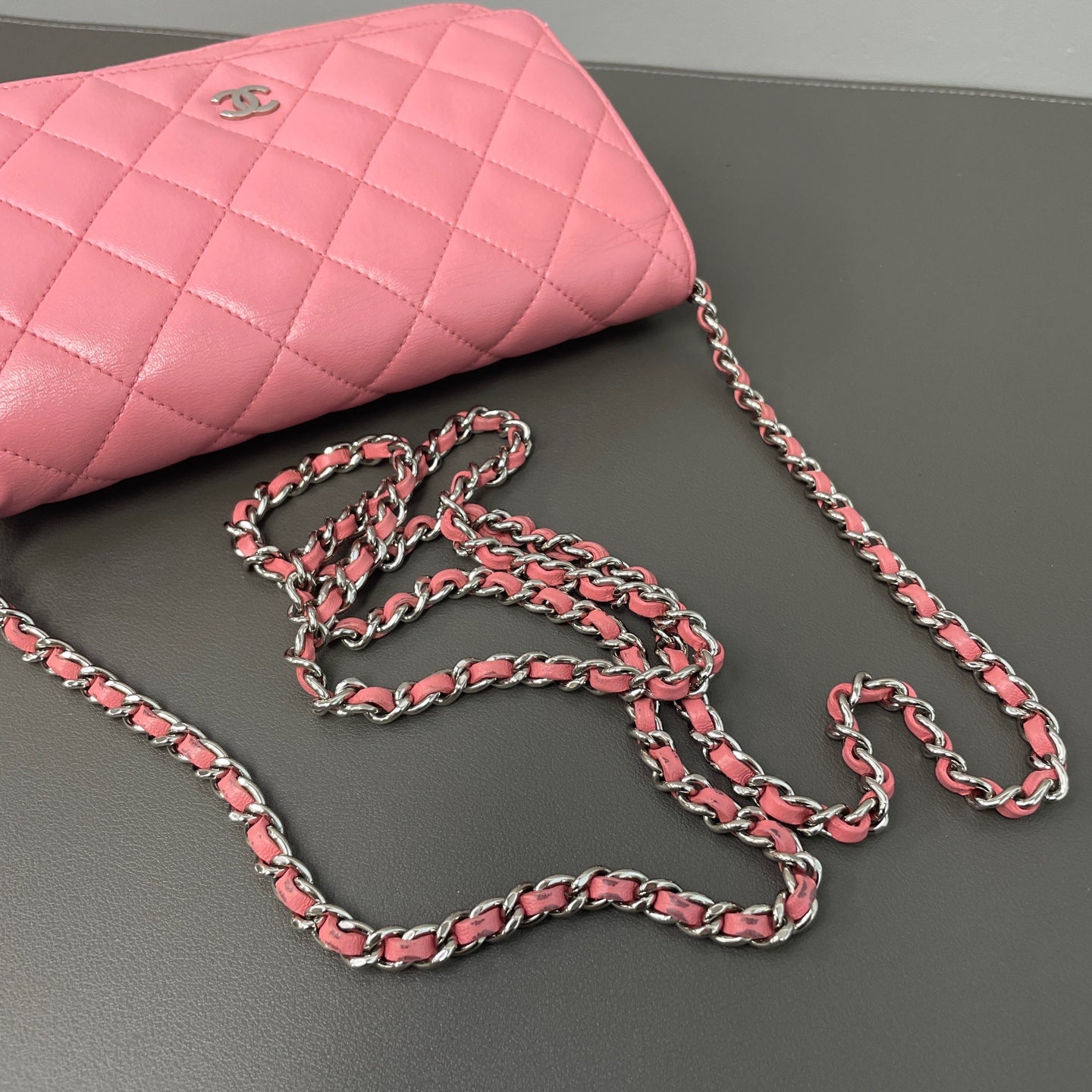 Chanel - Other - Leather - Pink - (mini)