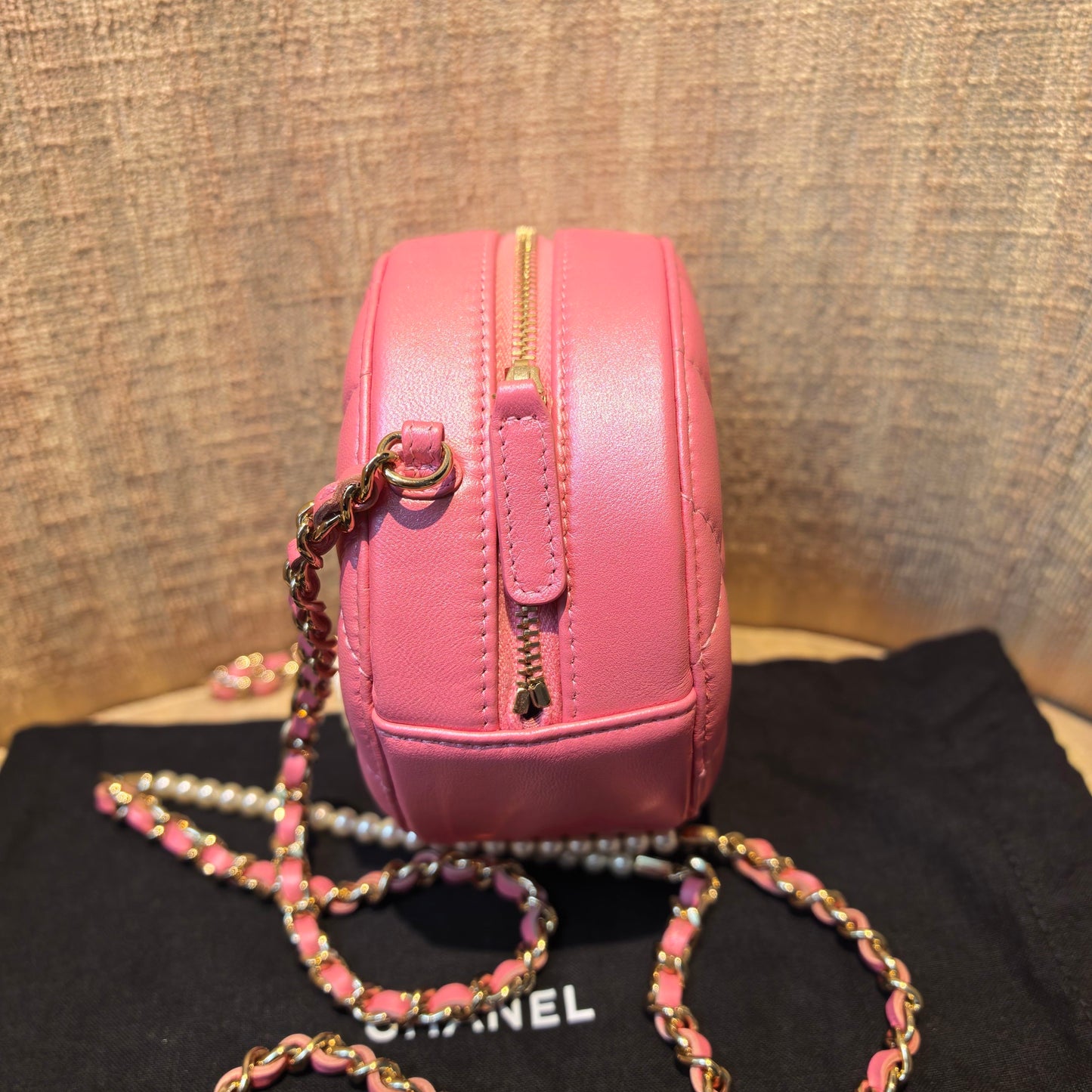 Chanel - Other - Leather - Pink - (mini)