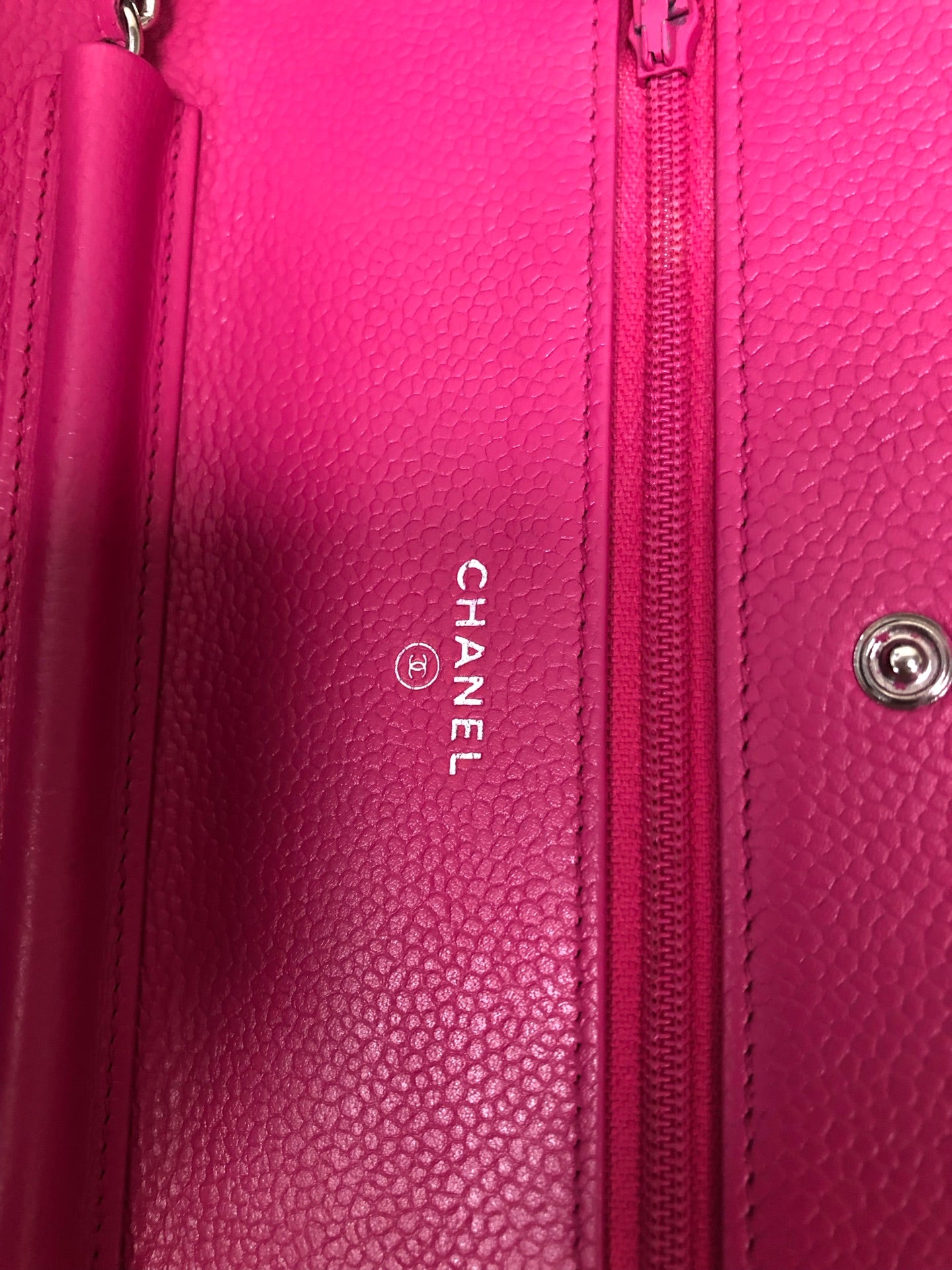 Chanel - Other - Leather - Pink - (mini)