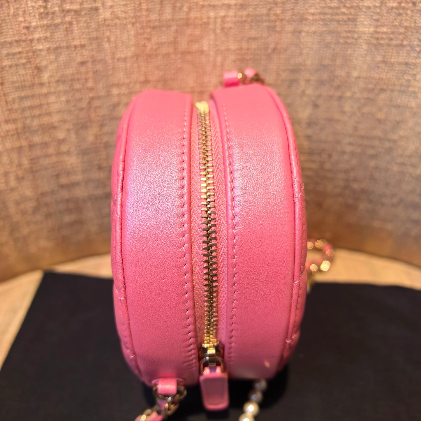 Chanel - Other - Leather - Pink - (mini)