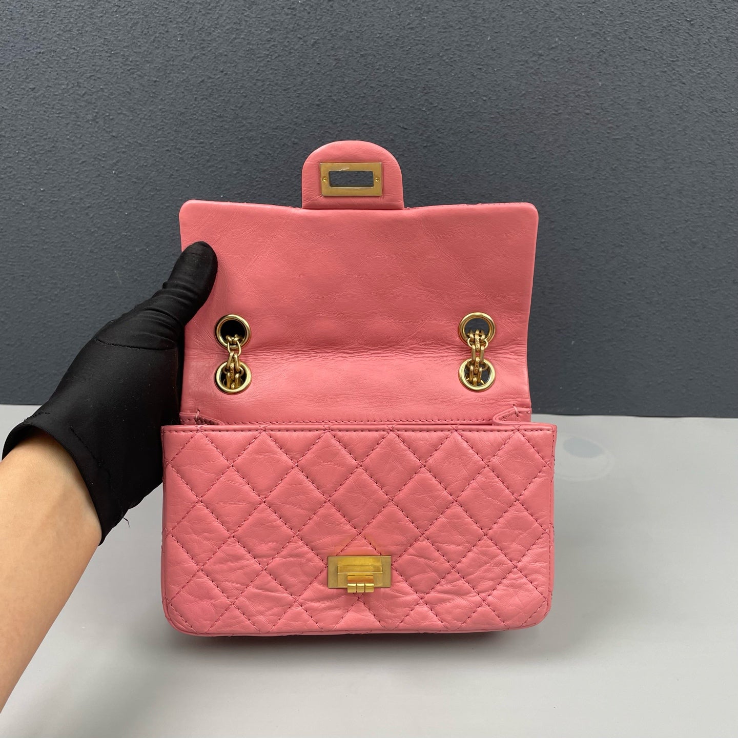 Chanel - Other - Leather - Pink - (mini)