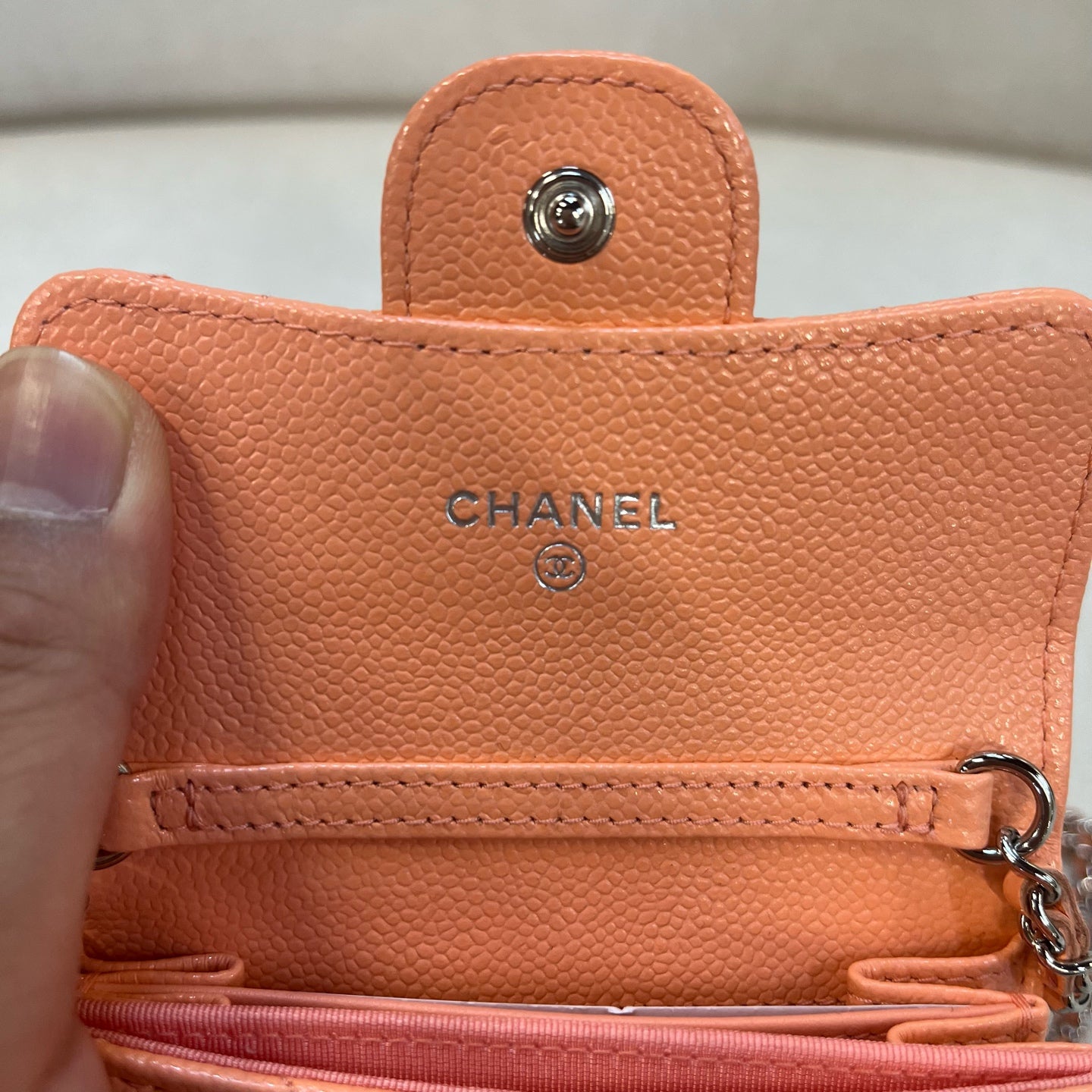 Chanel - Other - Leather - Pink - (mini)