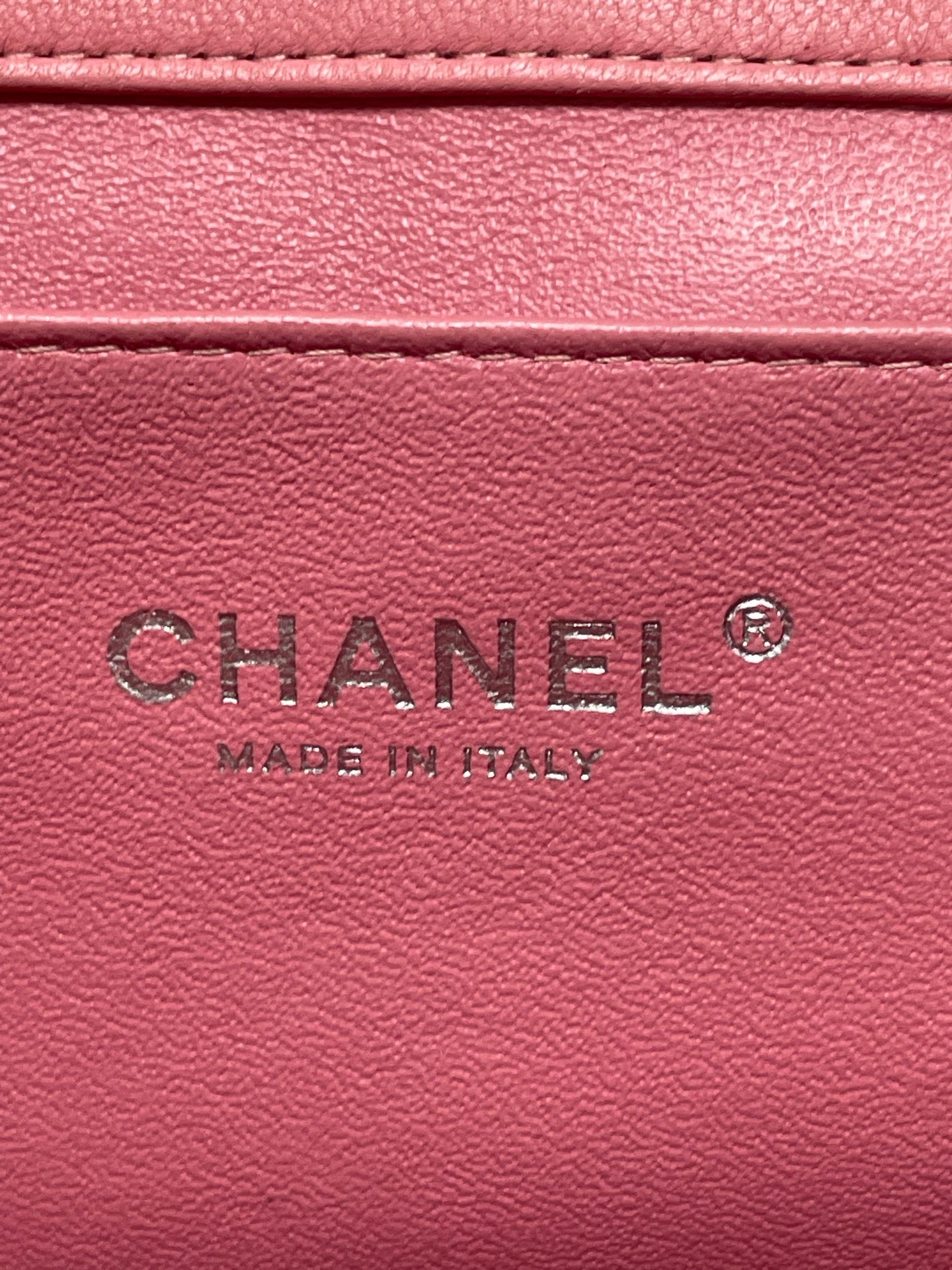 Chanel - Other - Leather - Pink - (mini)