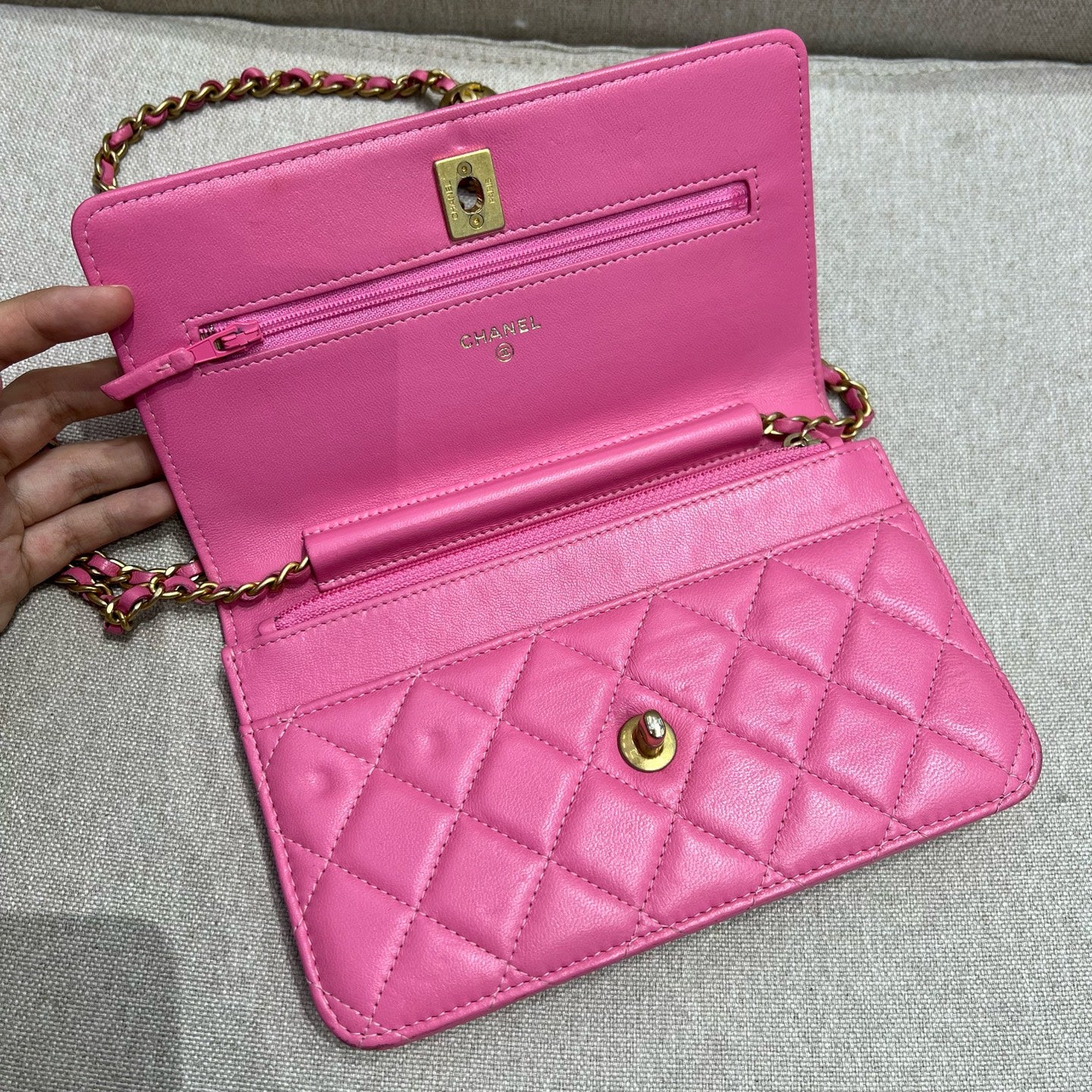 Chanel - Other - Leather - Pink - (mini)
