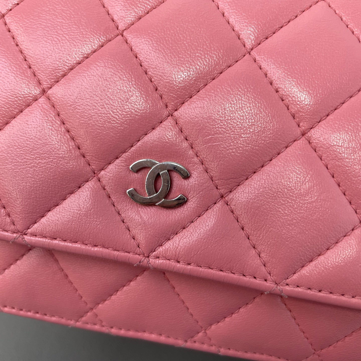 Chanel - Other - Leather - Pink - (mini)