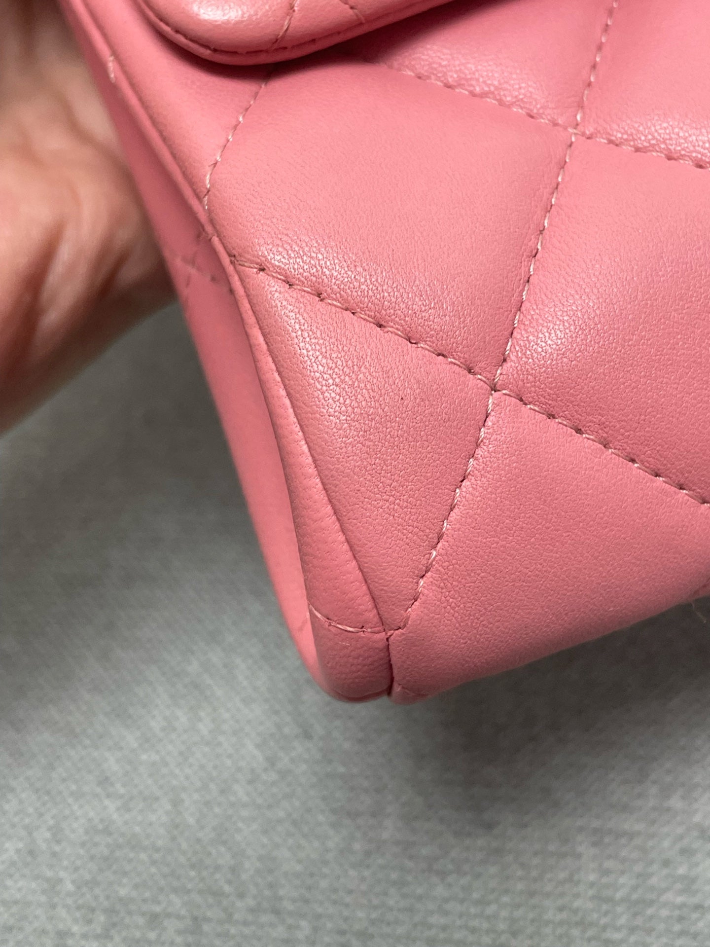 Chanel - Other - Leather - Pink - (mini)