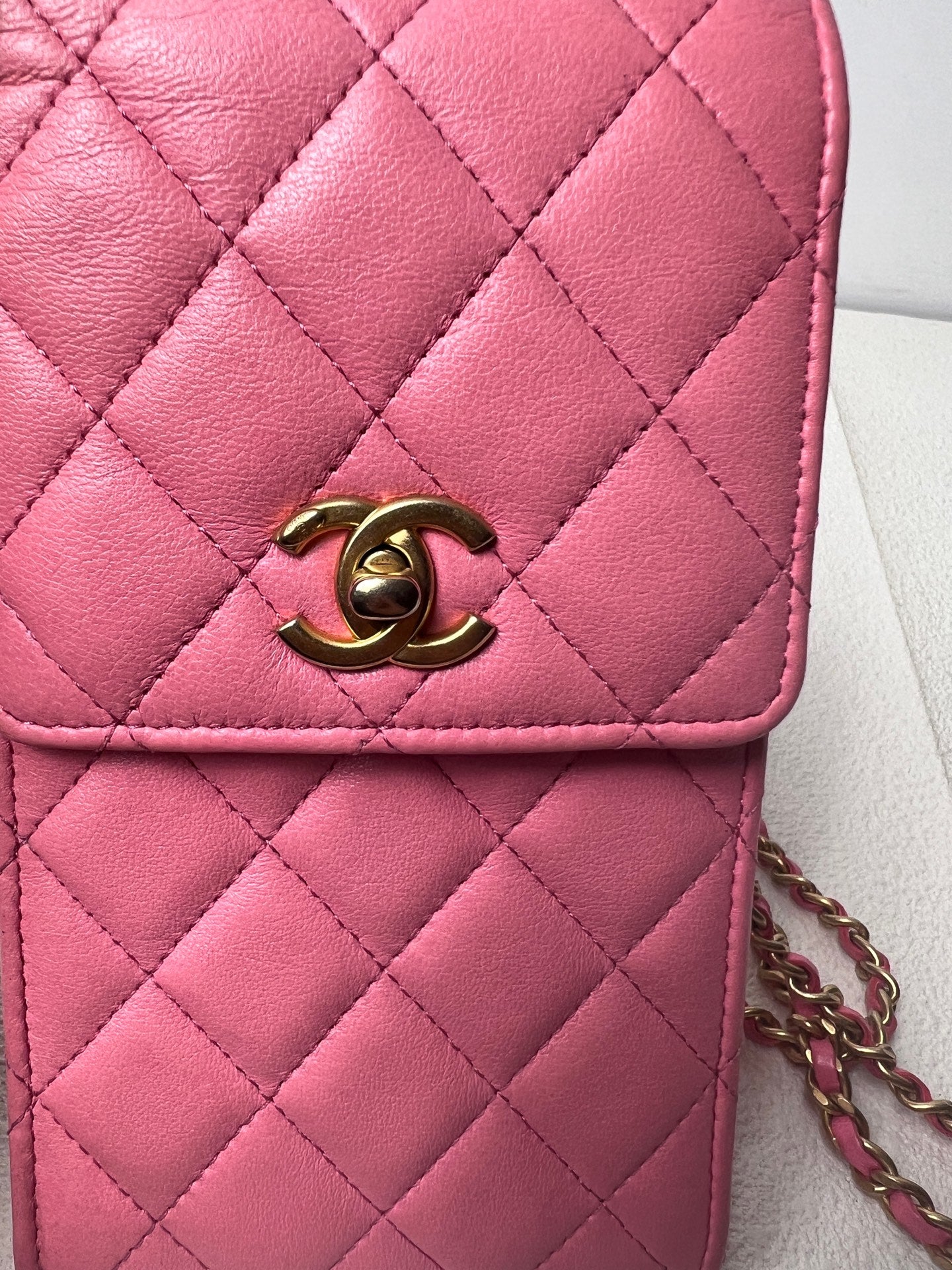 Chanel - Other - Leather - Pink - (mini)