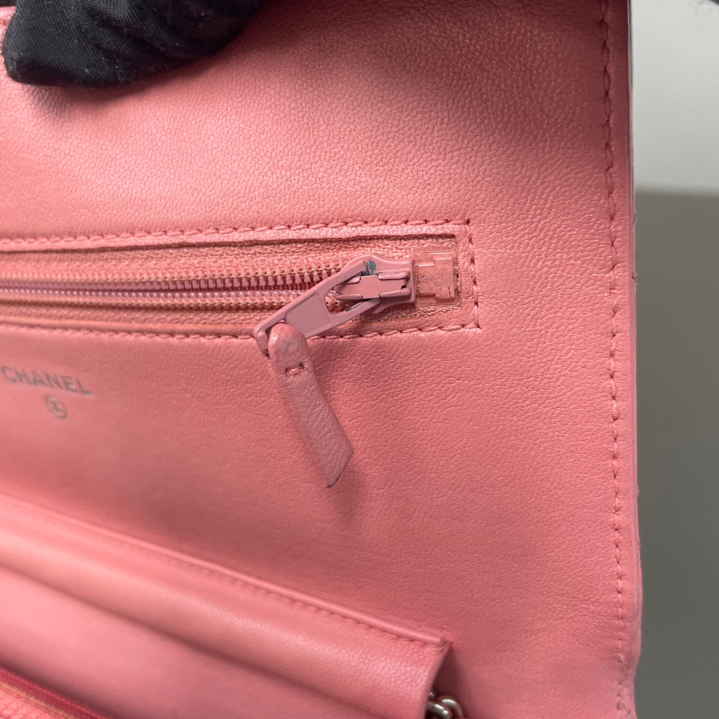Chanel - Other - Leather - Pink - (mini)